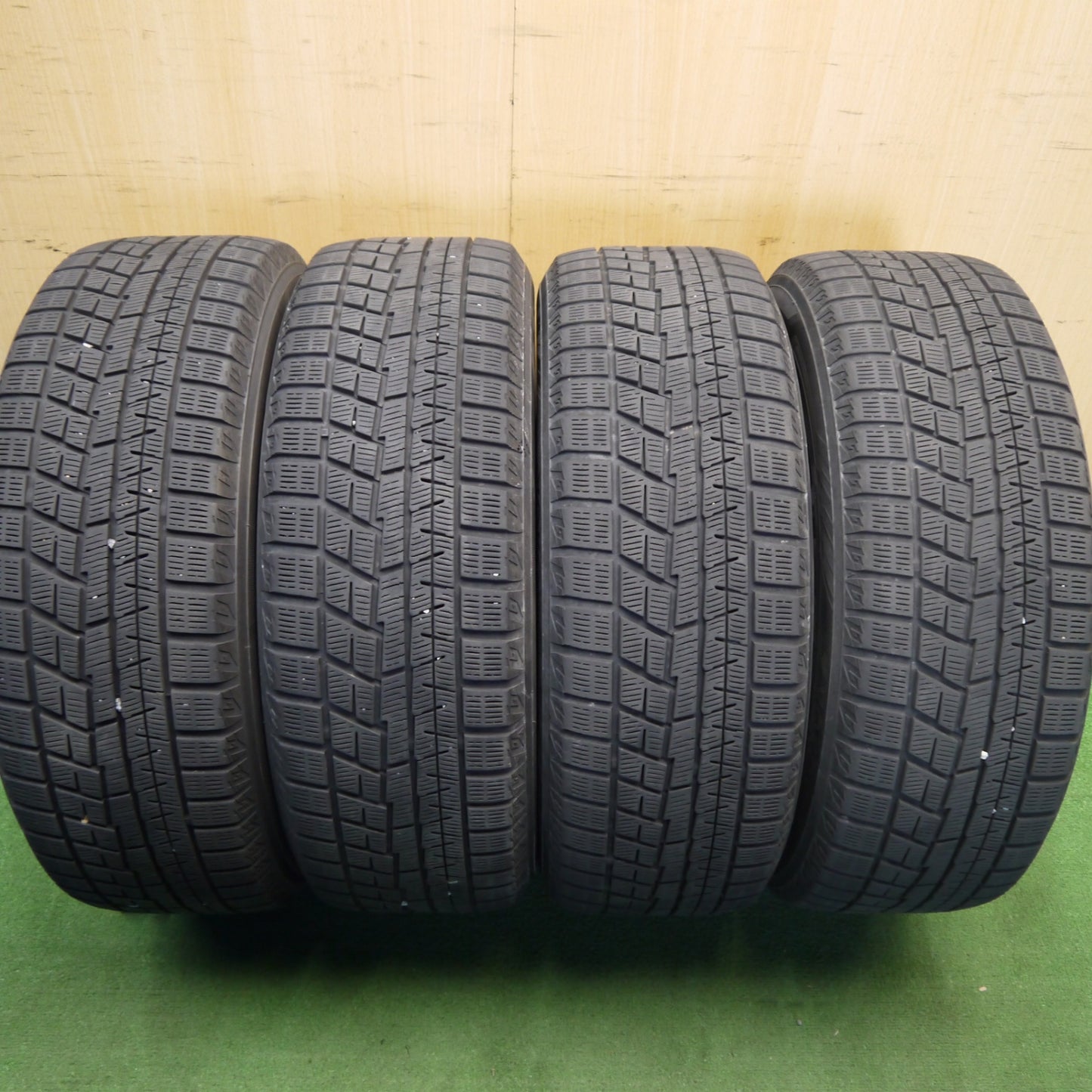 バリ溝!キレイ!8.5分★Leyseen PRAVA 9M 205/55R17 スタッドレス ヨコハマ アイスガード iG60 レイシーン プラバ 17インチ PCD114.3/5H★6050104Hス