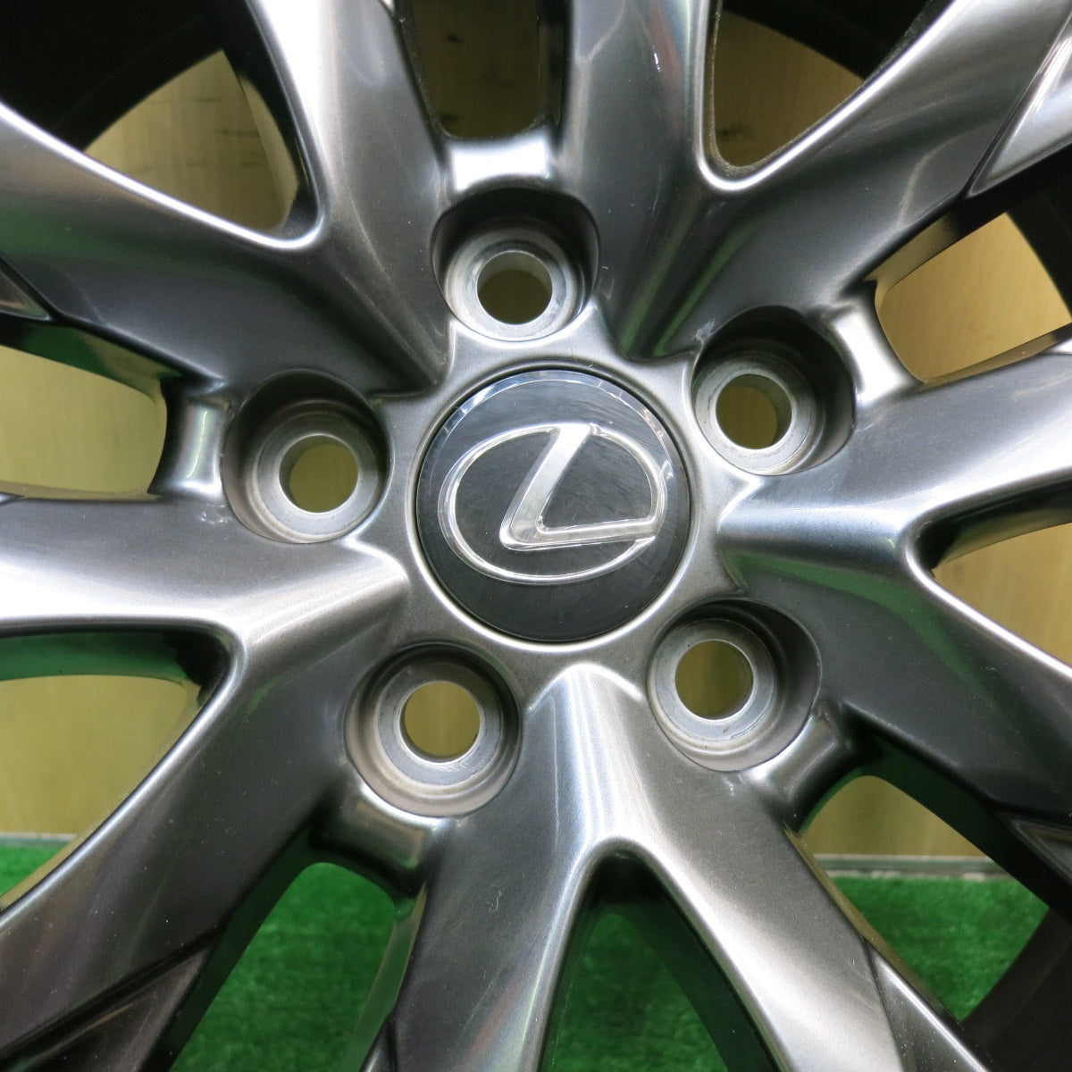 センサー付!バリ溝!キレイ!9.5分★レクサス RX Fスポーツ 純正 235/55R20 スタッドレス ダンロップ ウインターマックス SJ8 20インチ PCD114.3/5H★5060601AKス