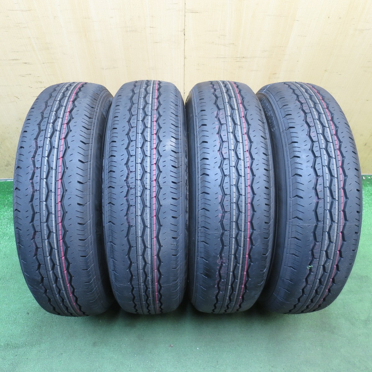 新車外し!26年◎トヨタ 200系 ハイエース 純正 スチール 195/80R15 107/105S ブリヂストン エコピア RD613 15インチ PCD139.7/6H◎6082807NJノ