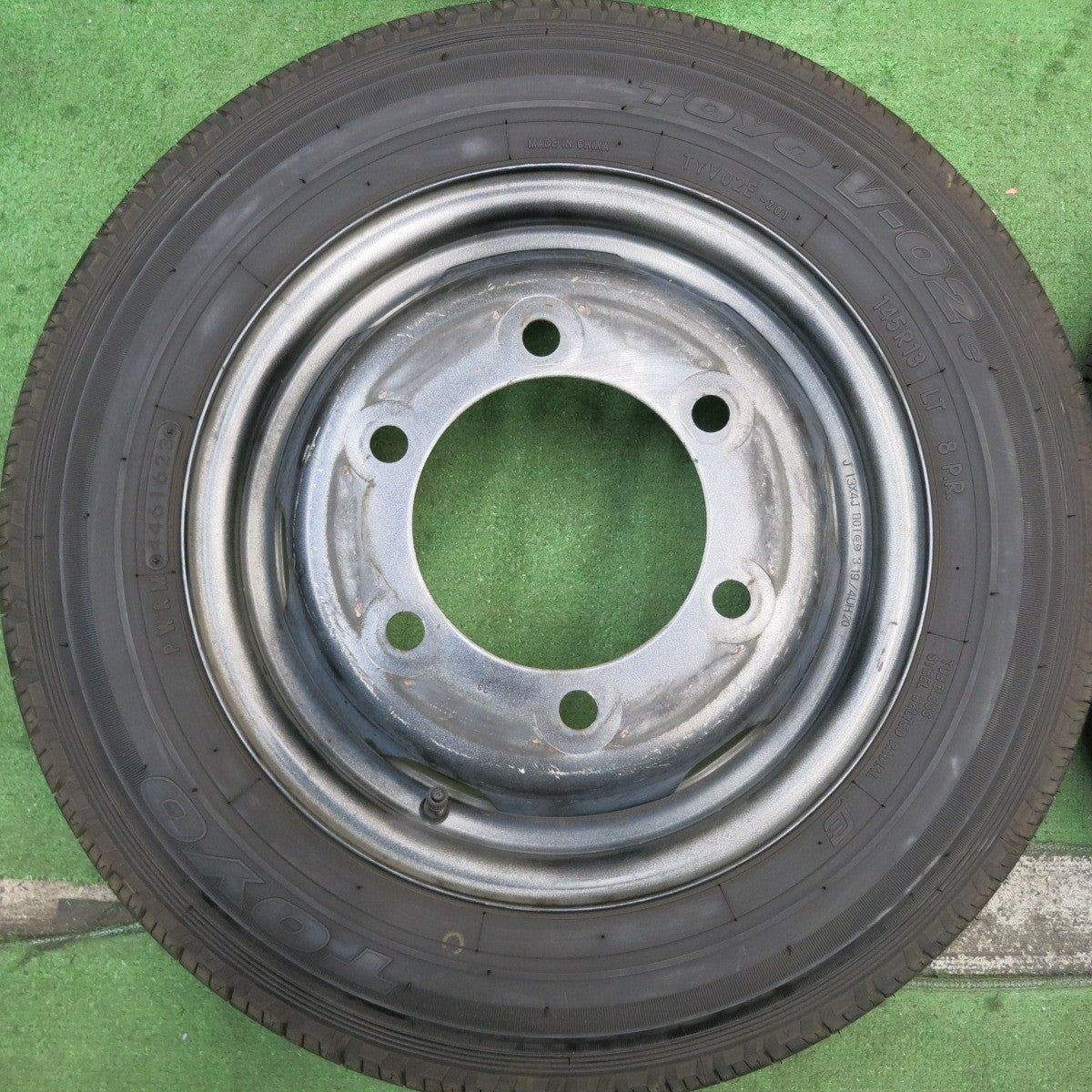 4本価格!23年★トラック タイヤ 145R13 8PR トーヨー V-02e スチール ホイール 13インチ PCD170/6H★5082407HAノ
