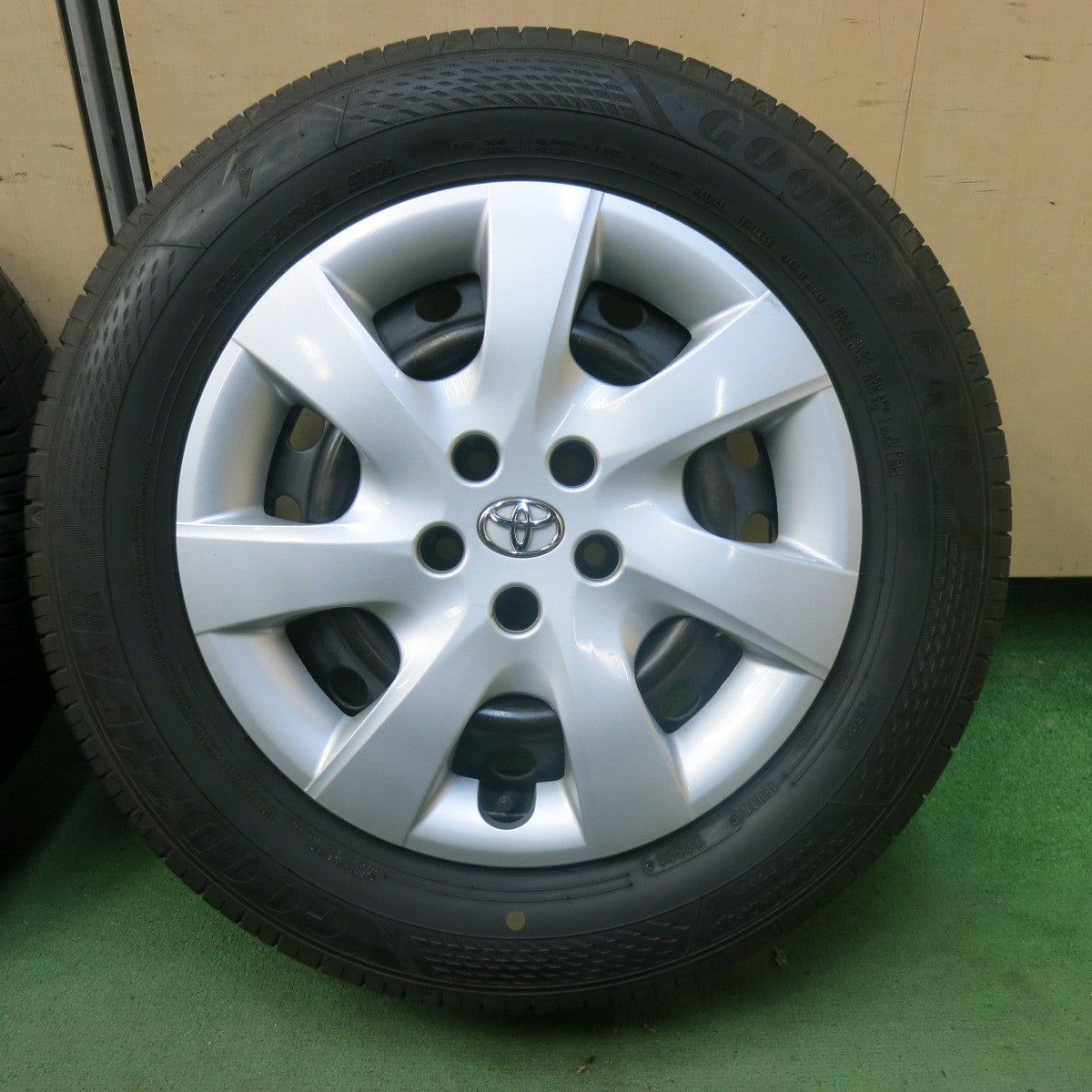 バリ溝!21年!9.5分★トヨタ 20系 ウィッシュ 純正 スチール 195/65R15 グッドイヤー EfficientGrip ECO EG02 15インチ PCD100/5H★5092901SKノ