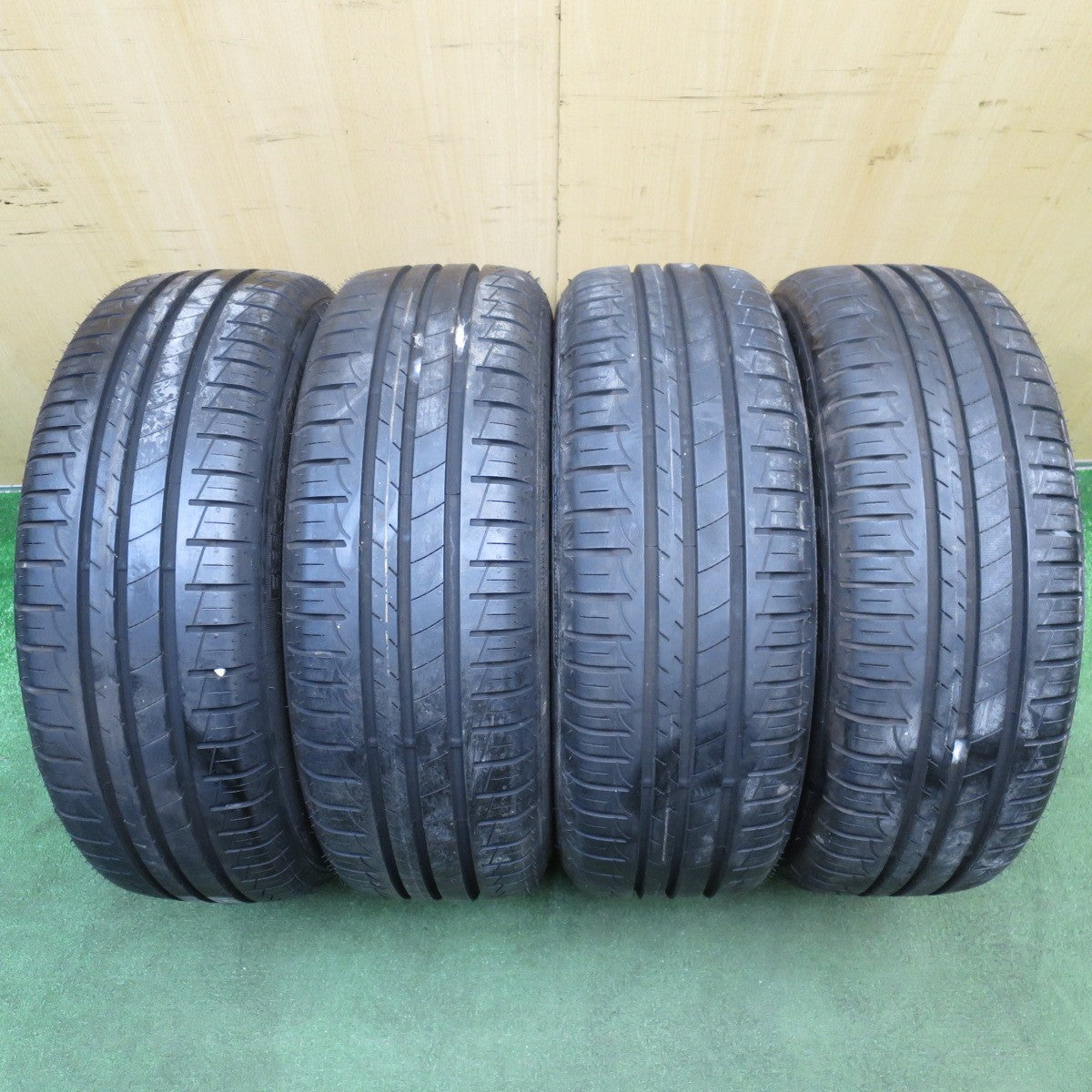 ほぼ未使用!キレイ★FIAT フィアット 500 S C 純正 185/55R15 グッドイヤー EfficientGrip 15インチ PCD98/4H★6052604NJノ