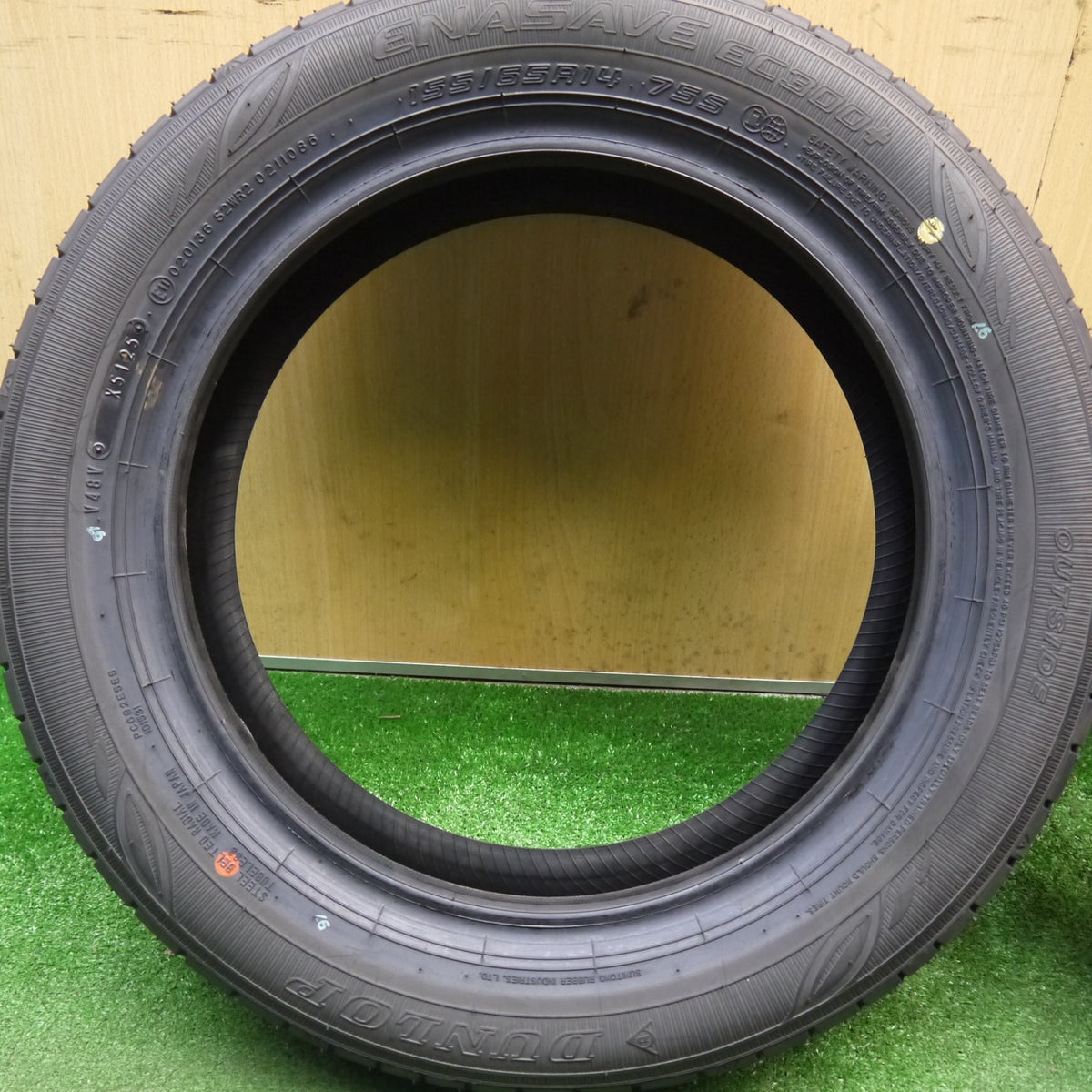 新車外し!25年★155/65R14 ダンロップ エナセーブ EC300+ タイヤ 14インチ N-BOX デイズ ルークス タント ムーヴ ミライース 等★6021806Hノタ