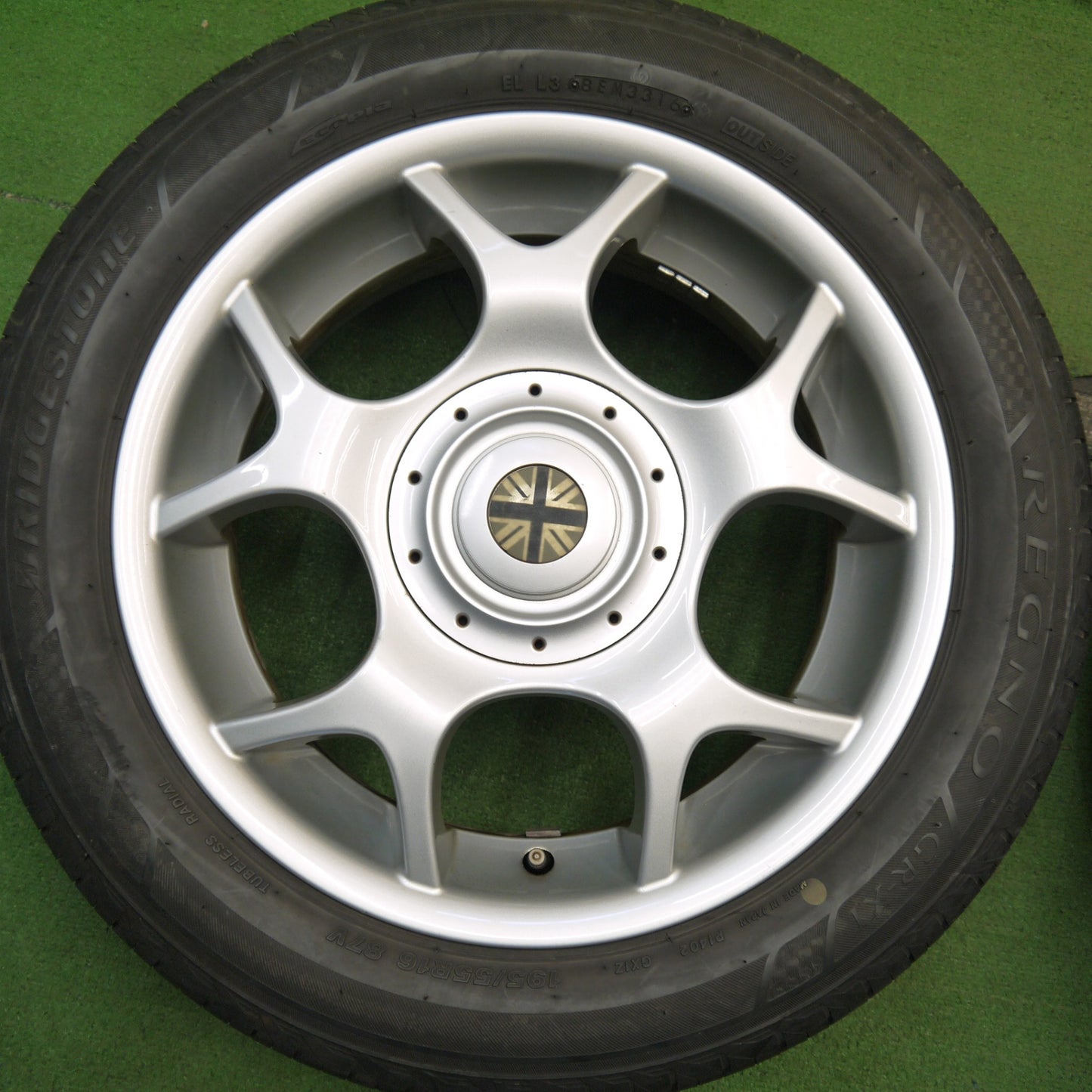 バリ溝!キレイ!9分★MINI R53 ミニ クーパー S 純正 195/55R16 ブリヂストン レグノ GR-XI 16インチ PCD100/4H★5052008Hノ