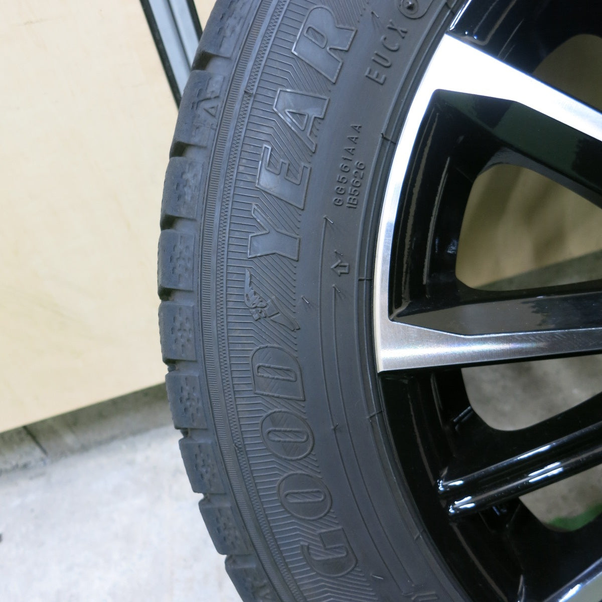 バリ溝!22年!キレイ!9分!1本★スタッドレス 165/65R14 グッドイヤー アイスナビ7 SMACK ENKEI 14インチ スマック エンケイ PCD100/4H★5051402ナス