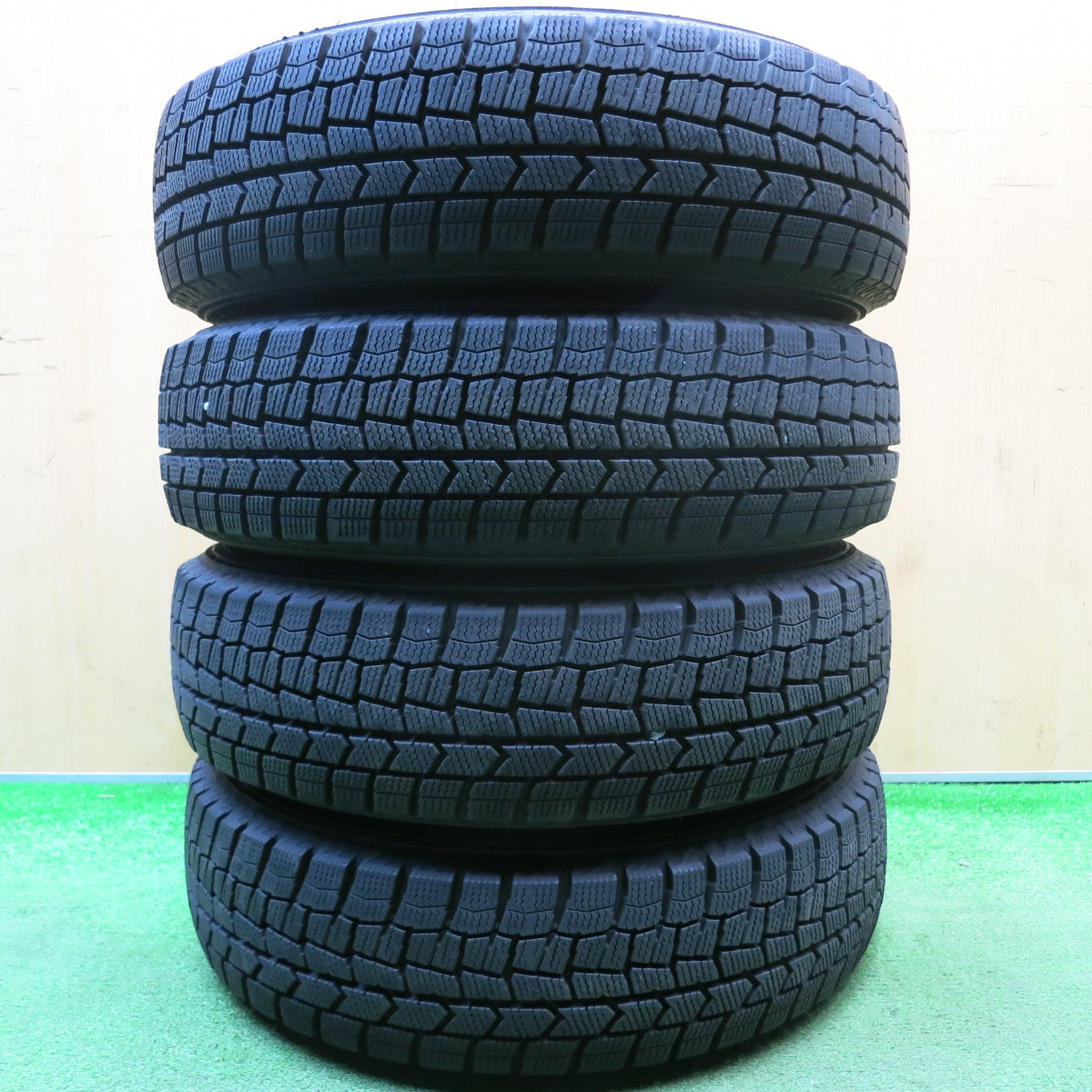 バリ溝!24年!9.5分以上★スタッドレス 155/70R13 ダンロップ ウインターマックス WM02 社外 アルミ 13インチ PCD100 110 114.3/4H マルチ★6011704HAス