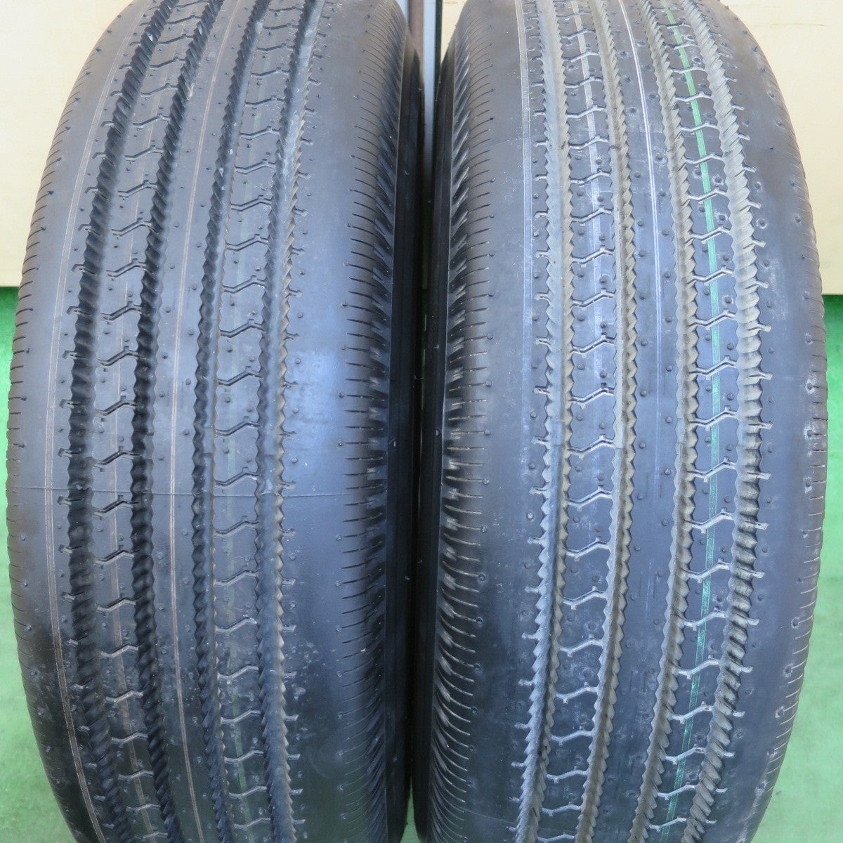 未使用!21年!2本★トラック タイヤ 195/75R15 109/107L トーヨー Hyparadial M130 15インチ★5041810イノタ