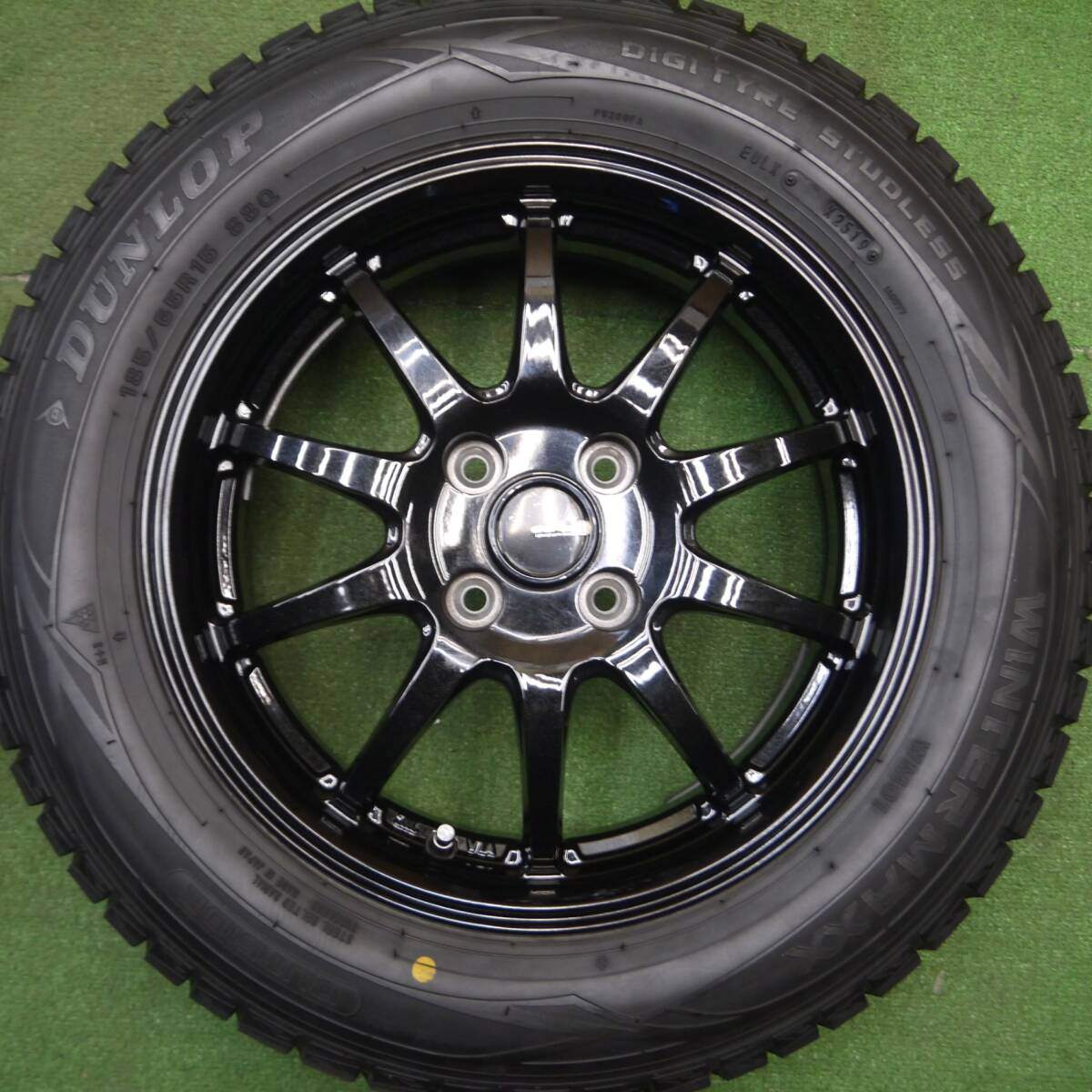 バリ溝!キレイ!9.5分以上★スタッドレス 185/65R15 ダンロップ ウインターマックス WM01 G-SPEED Gスピード 15インチ PCD100/4H★5012708Hス