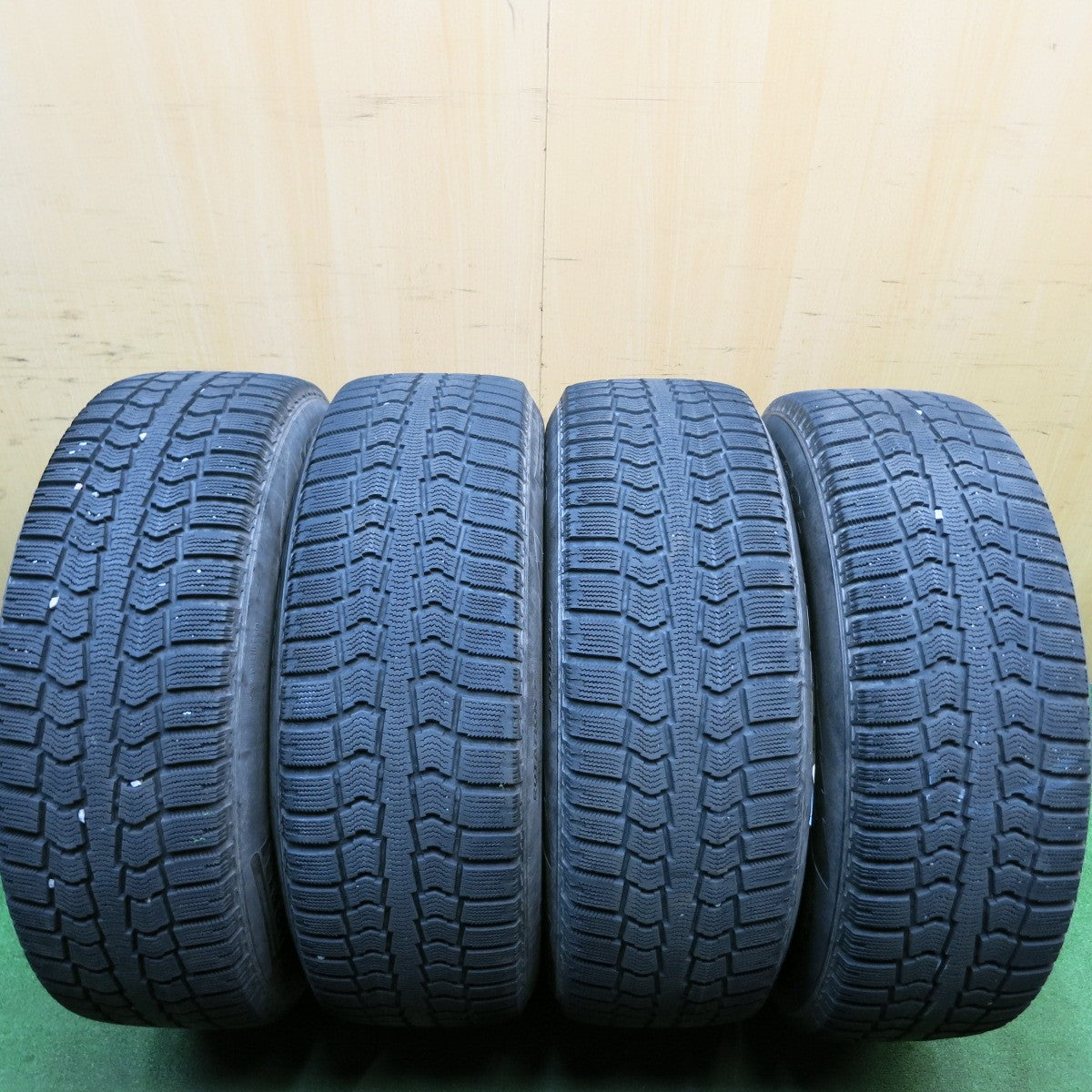 バリ溝!9分★ボルボ 等 TECMAG Type206R 235/60R18 スタッドレス ピレリ アイスコントロール 18インチ テクマグ PCD108/5H★5051203AKス