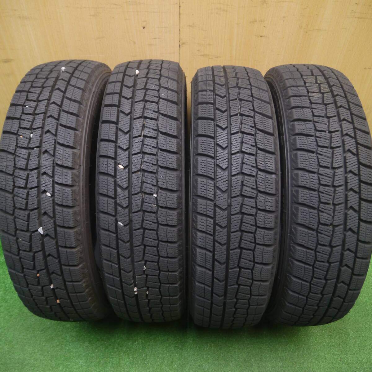 超バリ溝！22年！ほぼ10分☆スタッドレス 155/65R14 ダンロップ 