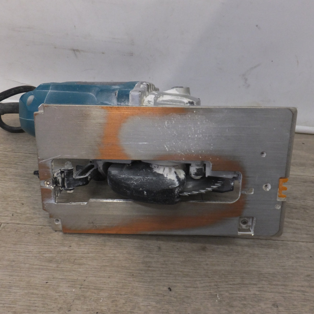 ★マキタ makita 125mm 防じんマルノコ KS5200FX 121~125mm 100V~ 11A 50-60Hz 1050W 木工用 超硬丸ノコ★