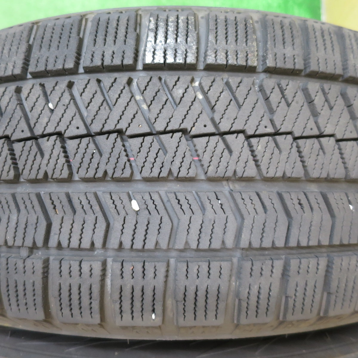 バリ溝!21年!キレイ!8.5分★スタッドレス 215/60R16 ブリヂストン ブリザック VRX2 SEIN ザイン 16インチ PCD114.3/5H★5053002NJス