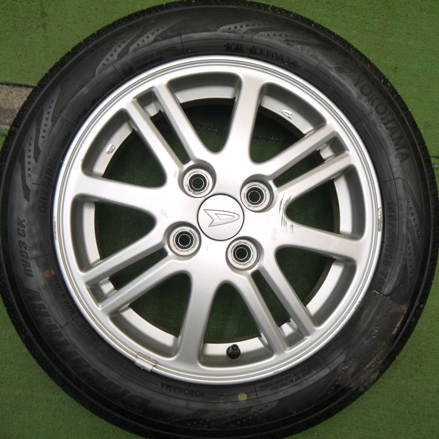 バリ溝!24年!9分★ダイハツ タント ムーヴ 等 純正 155/65R14 ヨコハマ BluEarth-RV RV03 CK 14インチ PCD100/4H★5061610Hノ