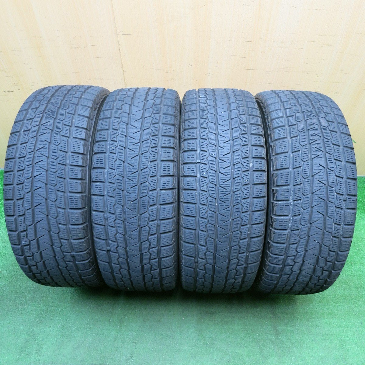 キレイ★スタッドレス 235/55R18 ヨコハマ アイスガード G075 SG-E 18インチ PCD114.3/5H★5033002NJス