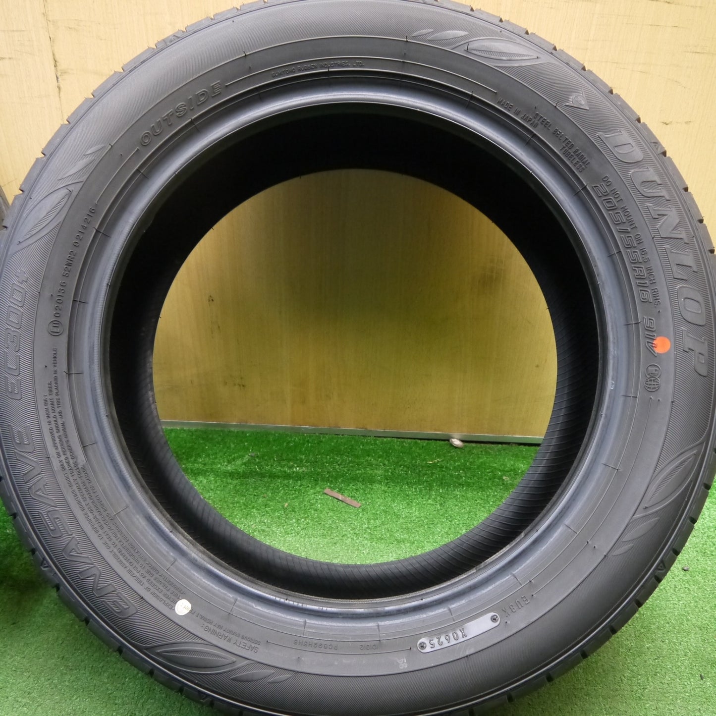 新車外し!25年★205/55R16 ダンロップ エナセーブ EC300+ タイヤ 16インチ カローラ スポーツ 86 BRZ インプレッサ 等★5041805Hノタ