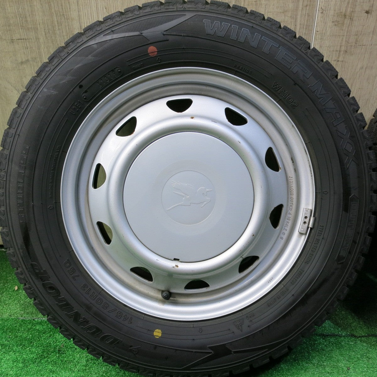 キレイ★スタッドレス 145/80R13 ダンロップ ウインターマックス WM02 スチール ホイール 13インチ PCD100 110 114.3/4H マルチ★5062703HAス