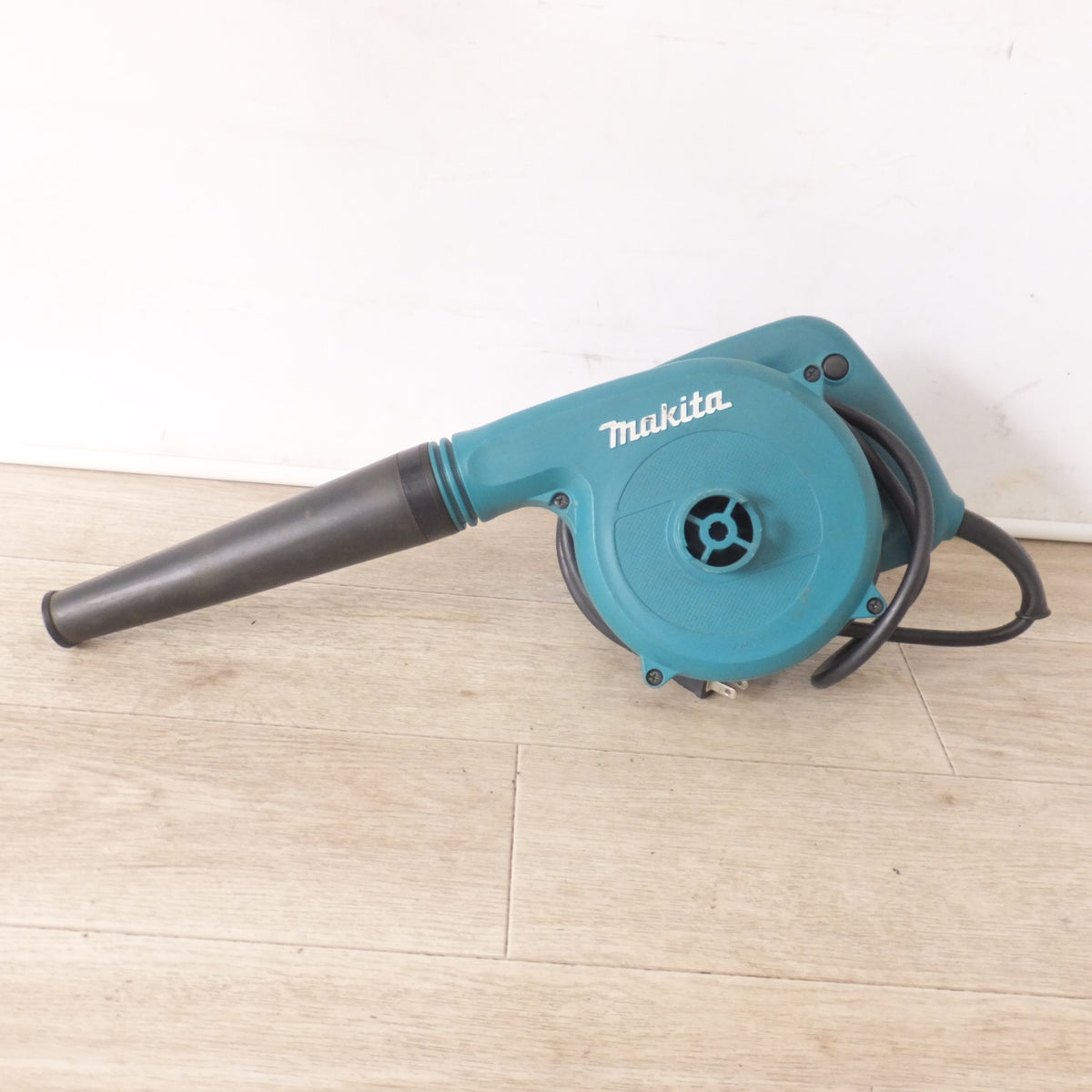 ★マキタ makita ブロワ UB1101 屋内用 100V~ 6.3A 50-60Hz 600W★