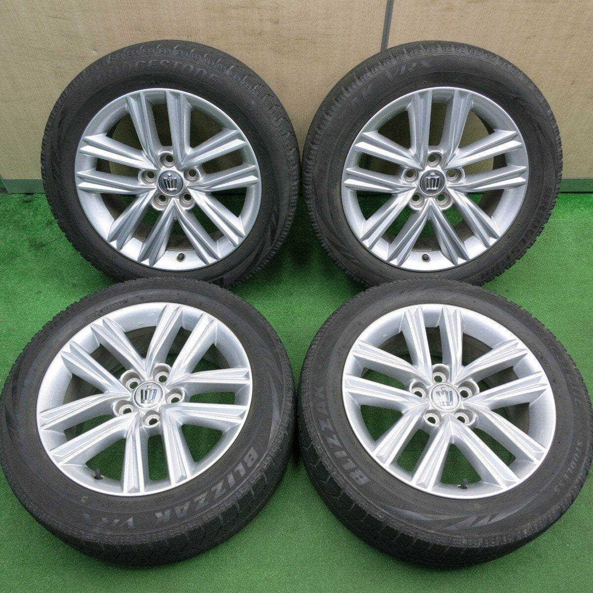 4本価格☆トヨタ 210系 クラウン 純正 215/55R17 スタッドレス 