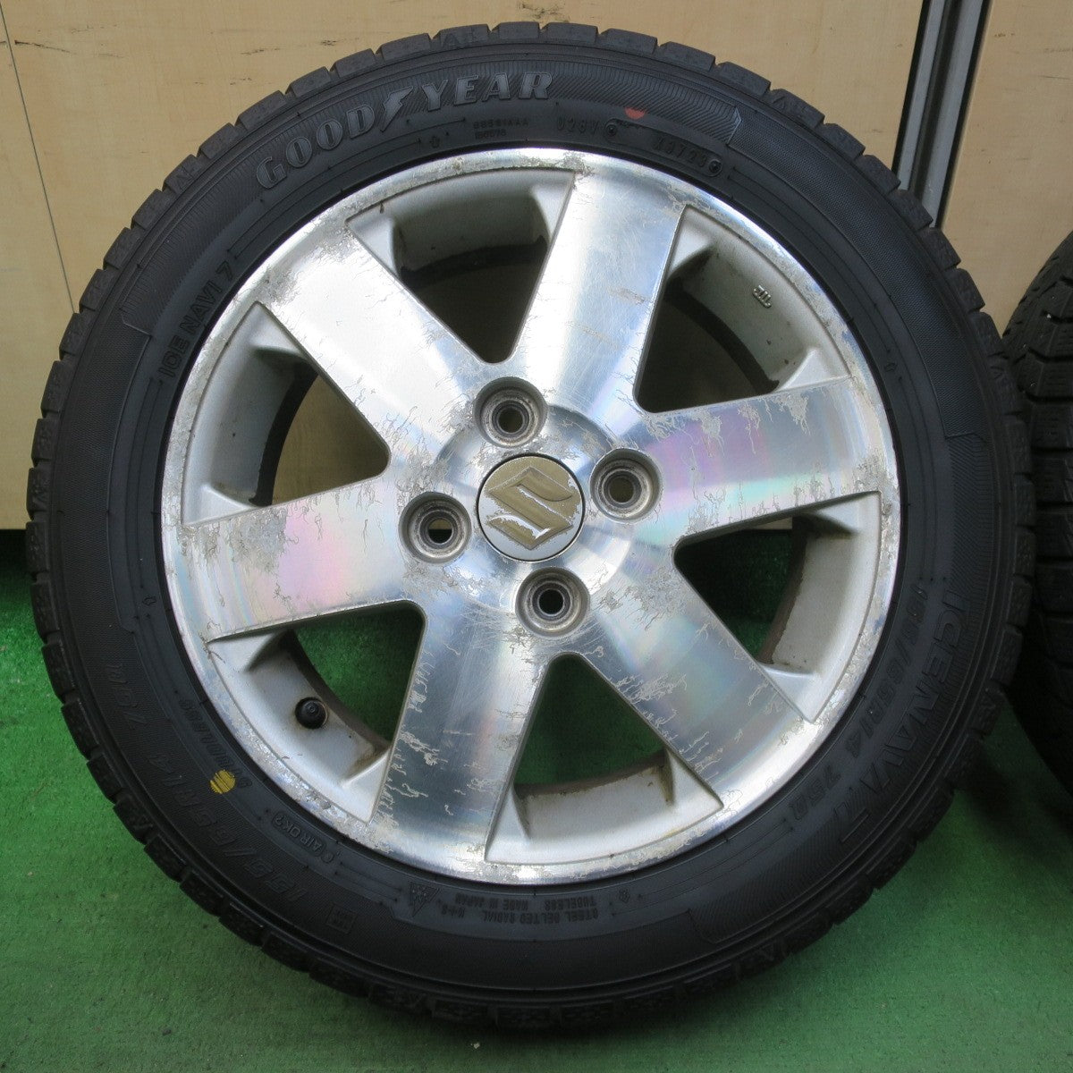 4本価格!23年★スズキ ワゴンR 純正 155/65R14 スタッドレス グッドイヤー アイスナビ7 ヨコハマ アイスガード iG60 14インチ PCD100/4H★5063010イス