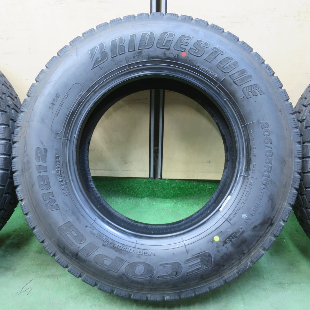 ほぼ未使用!25年!6本★トラック タイヤ 205/85R16 117/115N ブリヂストン エコピア M812 ミックス オールシーズン 16インチ★6020611イスタ
