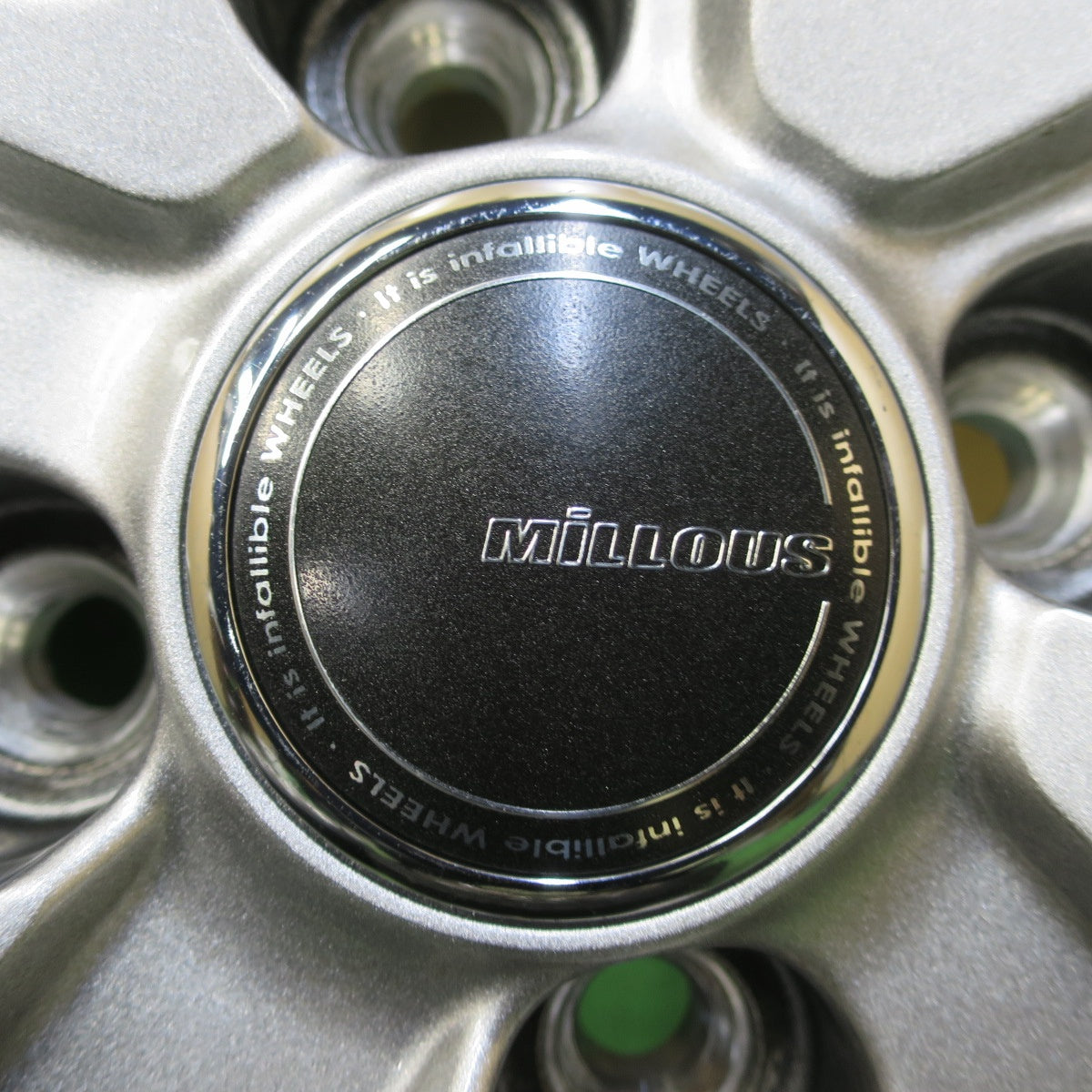 超バリ溝!22年!キレイ!ほぼ10分★スタッドレス 165/70R14 ヨコハマ アイスガード iG70 MiLLOUS ミルアス 14インチ PCD100/4H★5080605イス