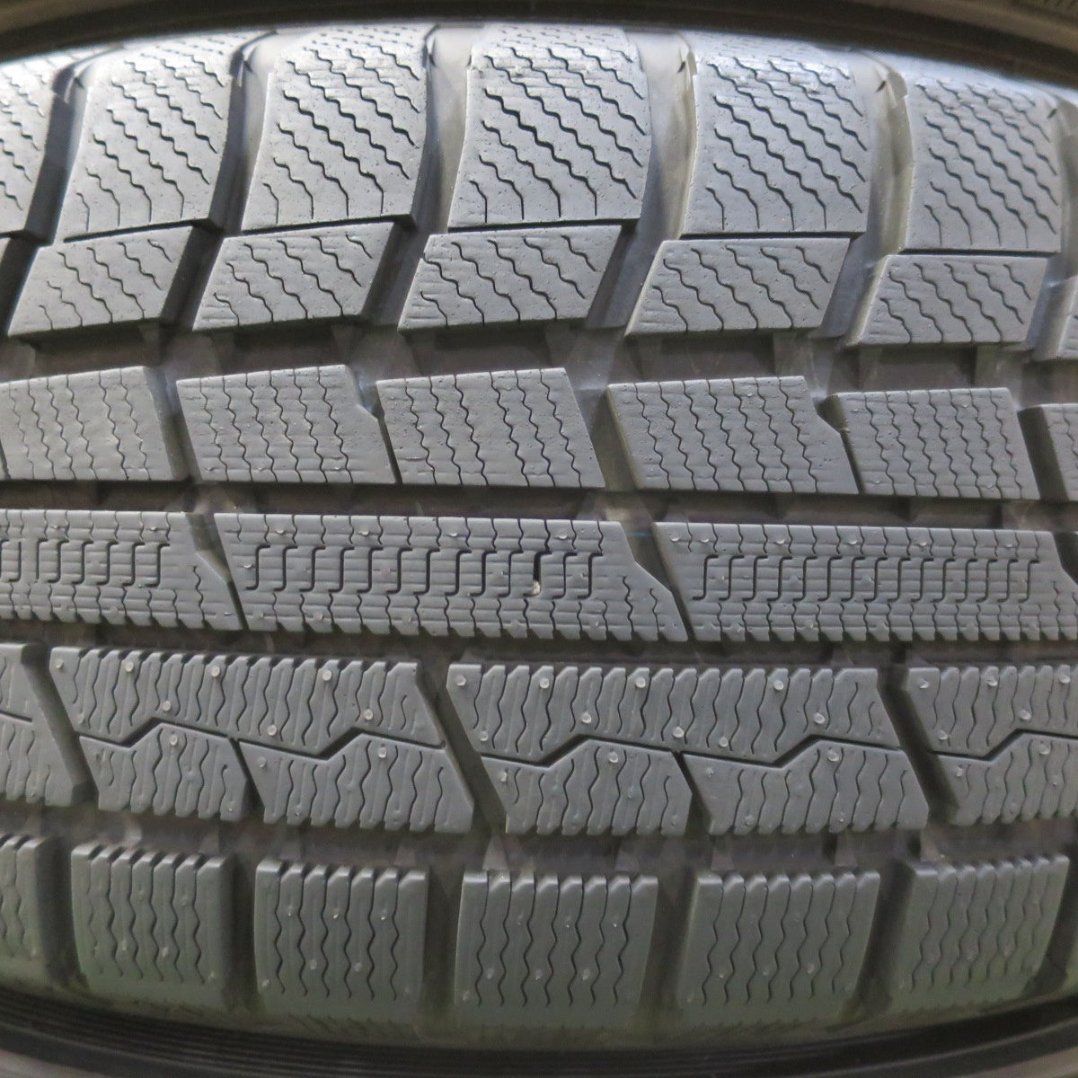 バリ溝!23年!キレイ!ほぼ10分★スタッドレス 205/65R16 トーヨー ウインター トランパス TX AMD G-Line SP 16インチ PCD114.3/5H★5092307イス