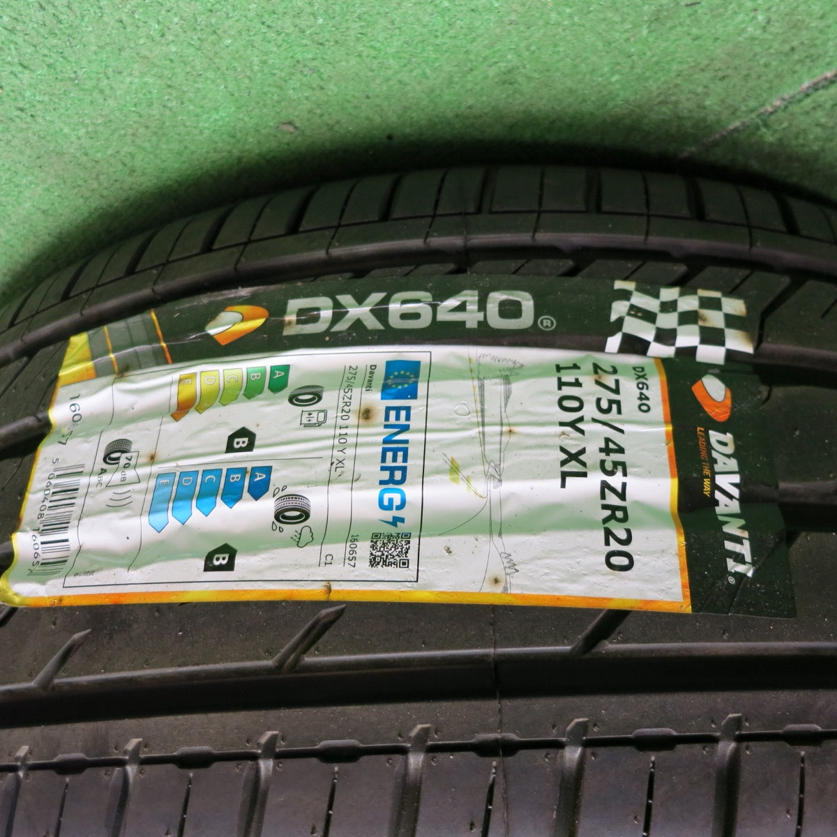 新車外し!タイヤ未使用!23年★テスラ モデルX 純正 255/45R20 275/45R20 ダヴァンティ DX640 20インチ PCD120/5H★5072003HAノ