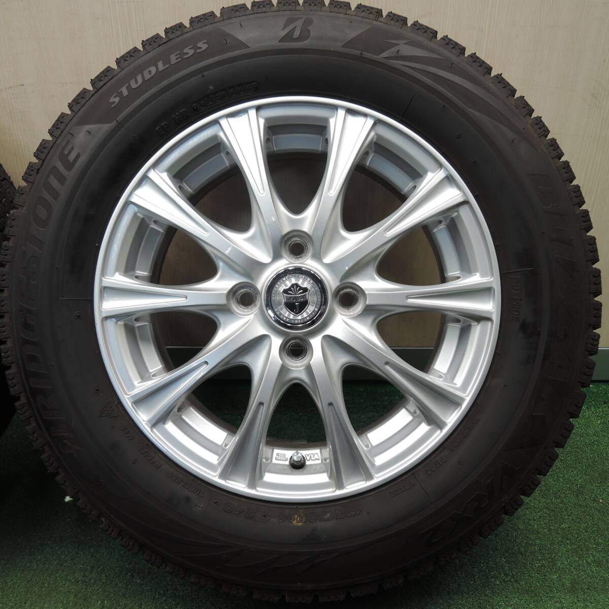 バリ溝!23年!キレイ!ほぼ10分★スタッドレス 175/70R14 ブリヂストン ブリザック VRX2 JOKER PCD100/4H★4031505NJス