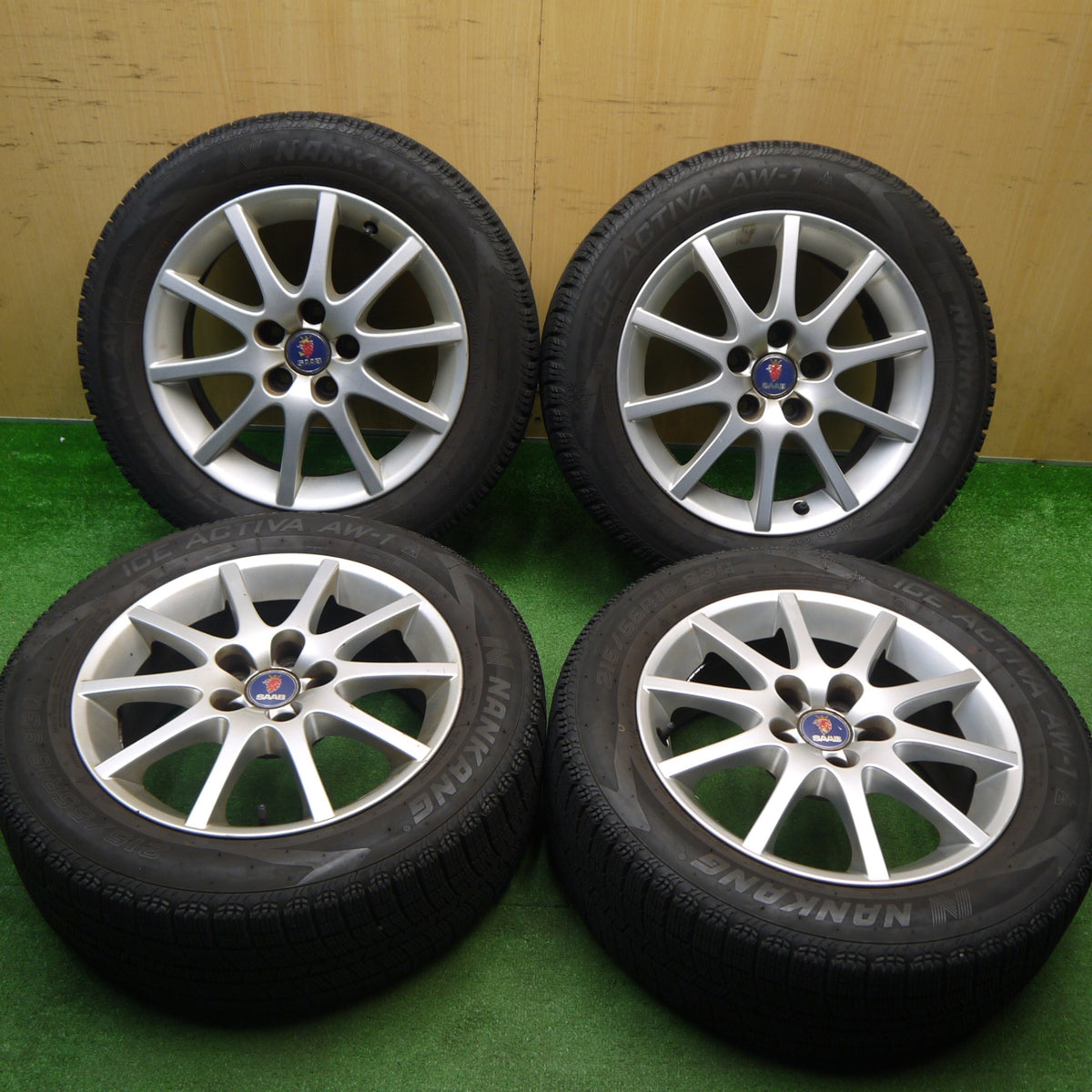 バリ溝!22年!9.5分★SAAB サーブ 9-3 純正 215/55R16 スタッドレス ナンカン アイス アクティバ AW-1 16インチ PCD110/5H★5122208Hス