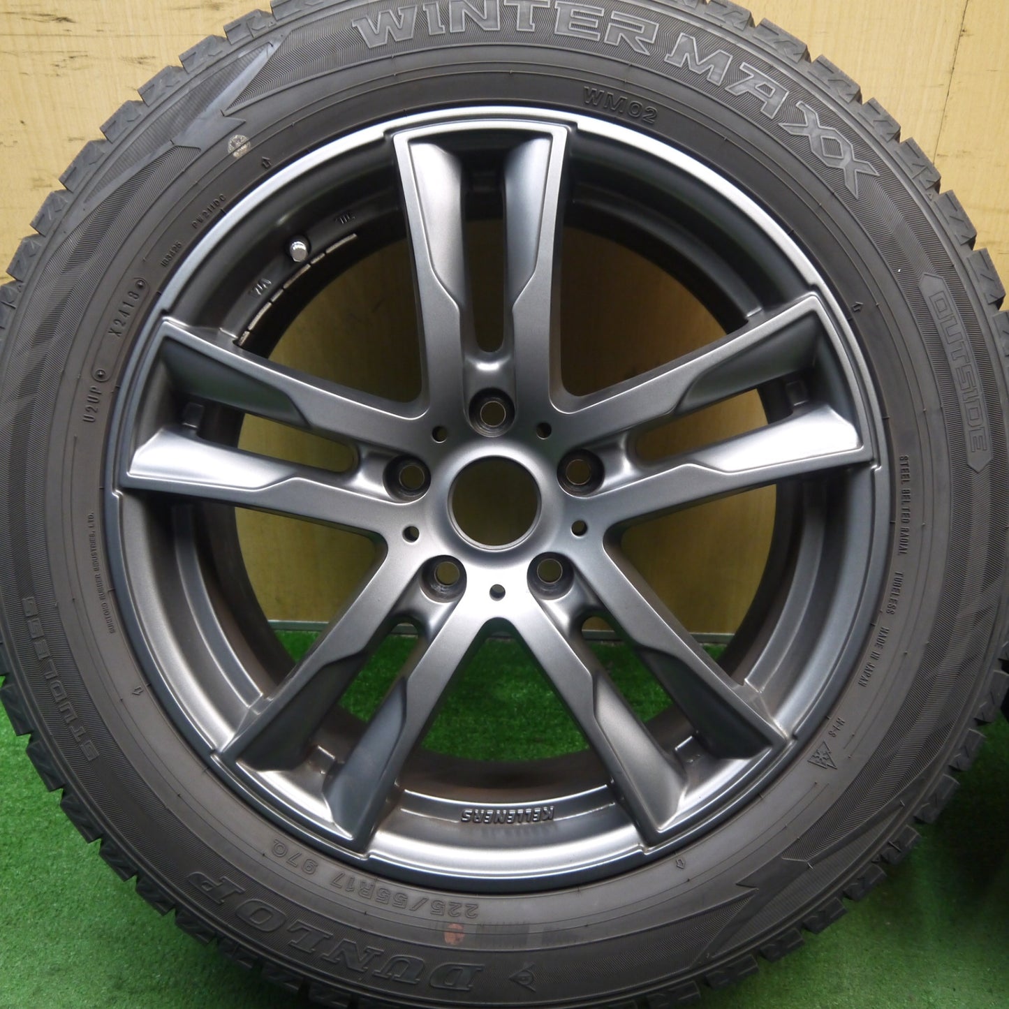 バリ溝!キレイ!9分★BMW 等 KELLENERS 225/55R17 スタッドレス ダンロップ ウインターマックス WM02 ケレナーズ 17インチ PCD112/5H★5091701Hス