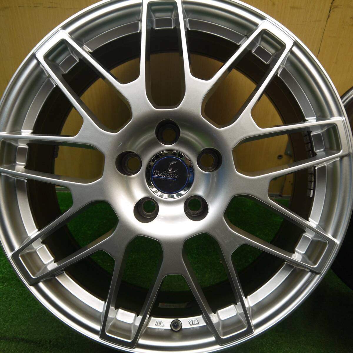 気圧センサー付 綺麗★レクサス 等 Delmore LC.S weds 18インチ デルモア ウェッズ ホイール 18×8J PCD114.3/5H★5040807Hホ