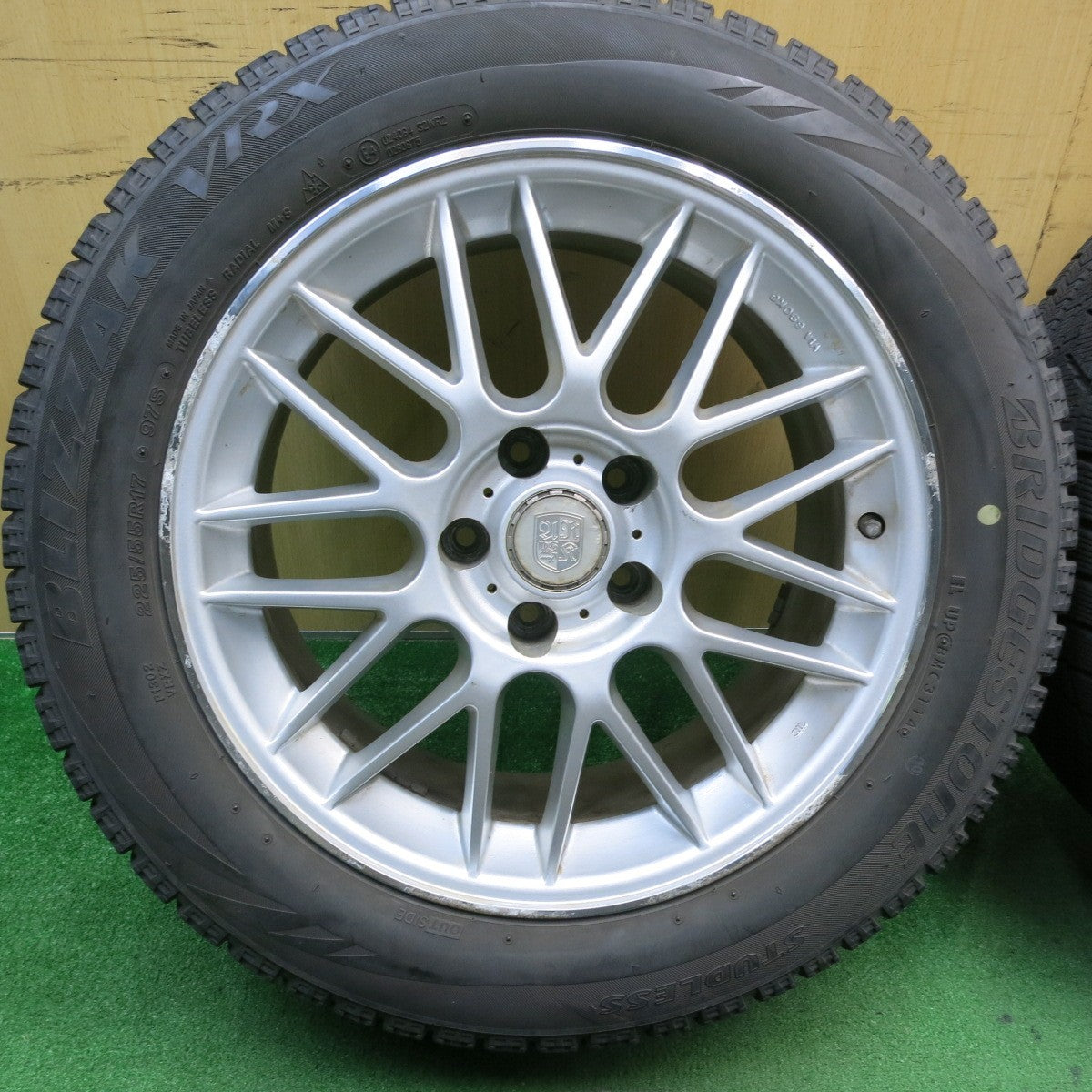 4本価格★スタッドレス 225/55R17 ブリヂストン ブリザック VRX 社外 アルミ 17インチ PCD114.3/5H★5052005TNス
