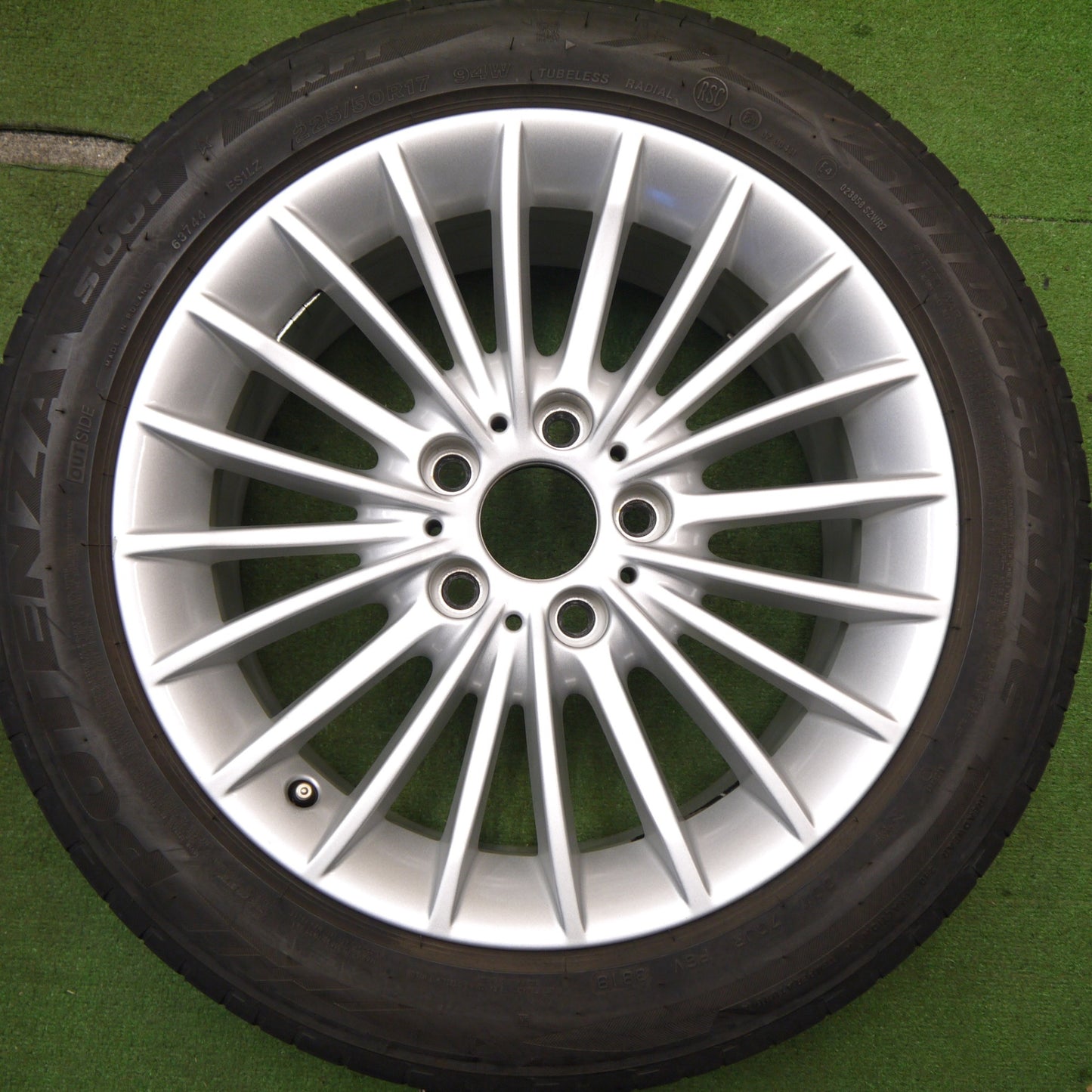 キレイ★BMW 3シリーズ F30 純正 225/50R17 ブリヂストン ポテンザ S001 17インチ PCD120/5H★5051302Hノ