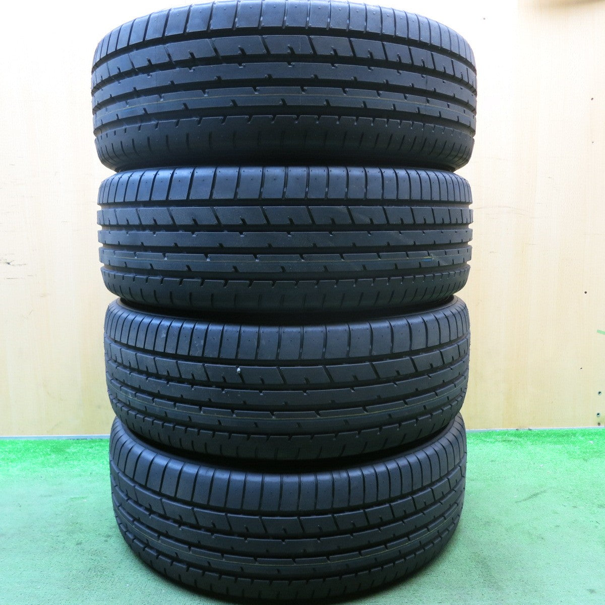 新車外し!25年★トヨタ 80系 ハリアー Zグレード 純正 225/55R19 トーヨー プロクセス R46A 19インチ PCD114.3/5H★5090412HAノ