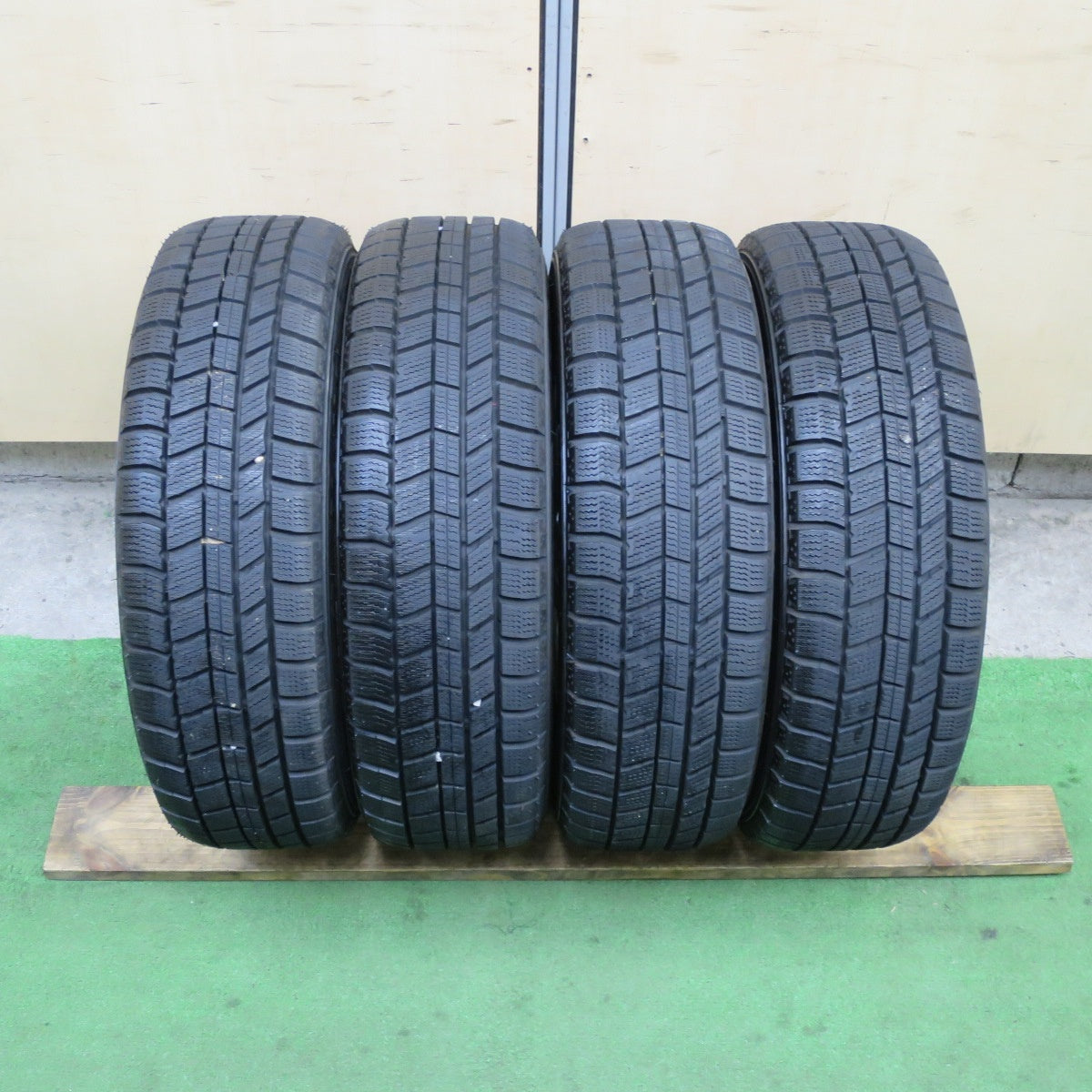 バリ溝!24年!ほぼ10分★スタッドレス 155/65R13 オートバックス ノーストレック N5 HAYANO ハヤノ 13インチ PCD100/4H★6042702TTス
