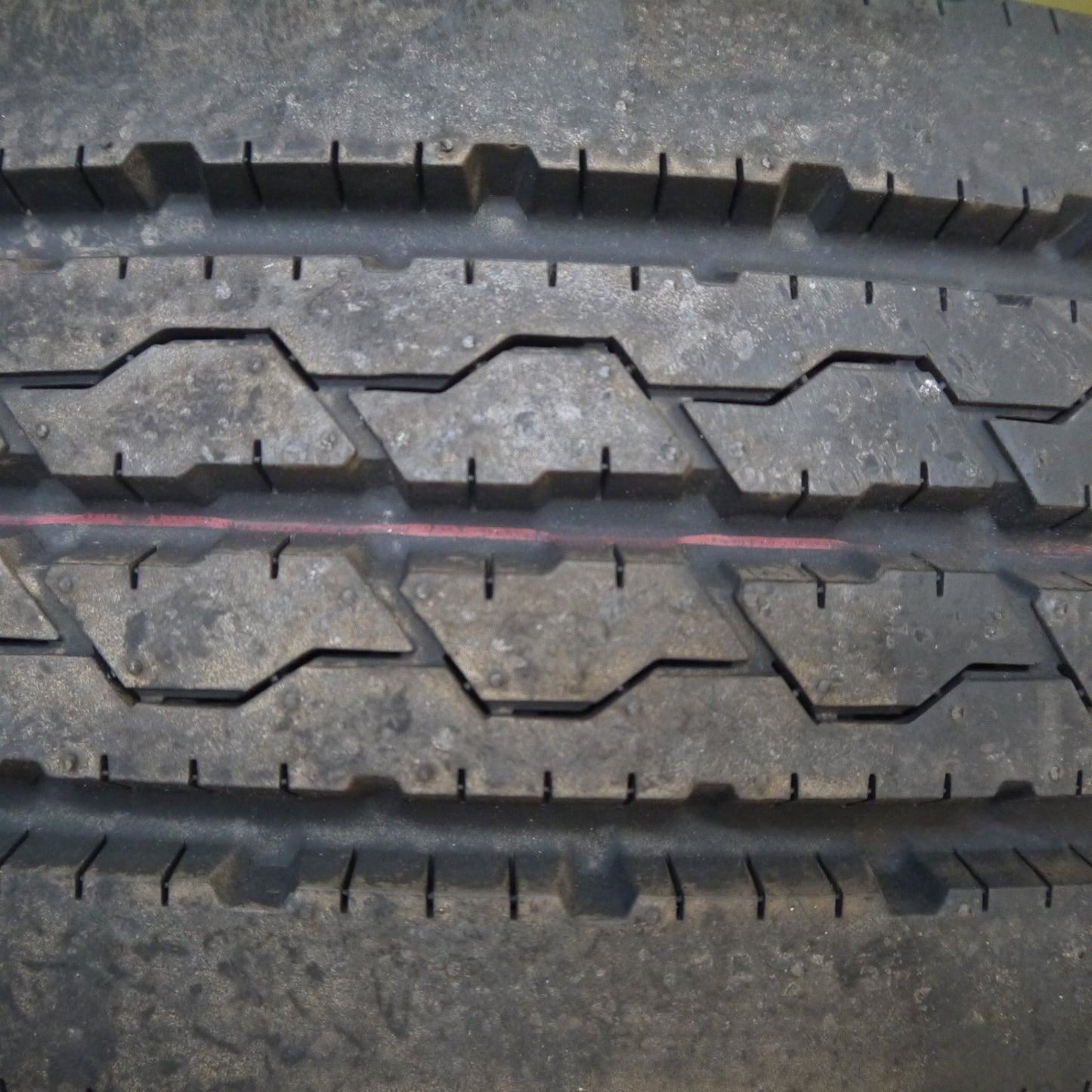 未使用!6本★トラック バン タイヤ 215/85R16 120/118L ブリヂストン デュラビス R205 DURAVIS 16インチ★6012705Hノタ