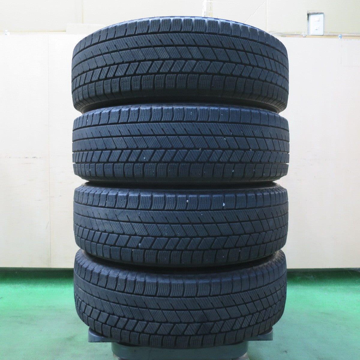 キレイ!21年★日産 キューブ 純正 スチール 175/65R15 スタッドレス ブリヂストン ブリザック VRX3 15インチ PCD100/4H★5092606イス