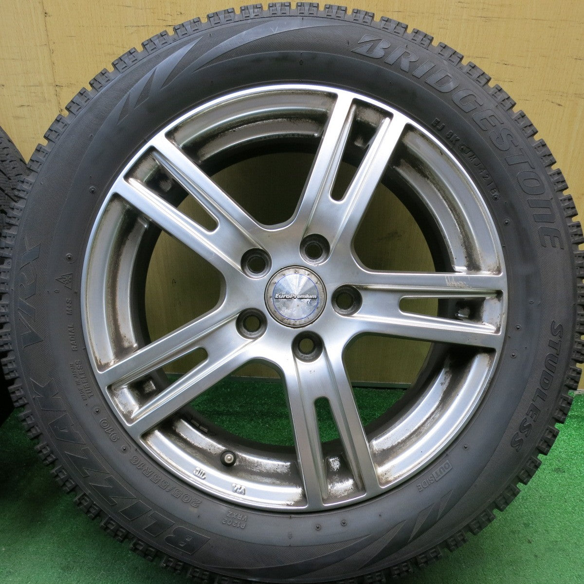 バリ溝!9分★ボルボ 等 EuroPremium GENT 阿部商会 205/55R16 スタッドレス ブリヂストン ブリザック VRX2 VRX ユーロプレミアム ゲント PCD108/5H★5070107HAス