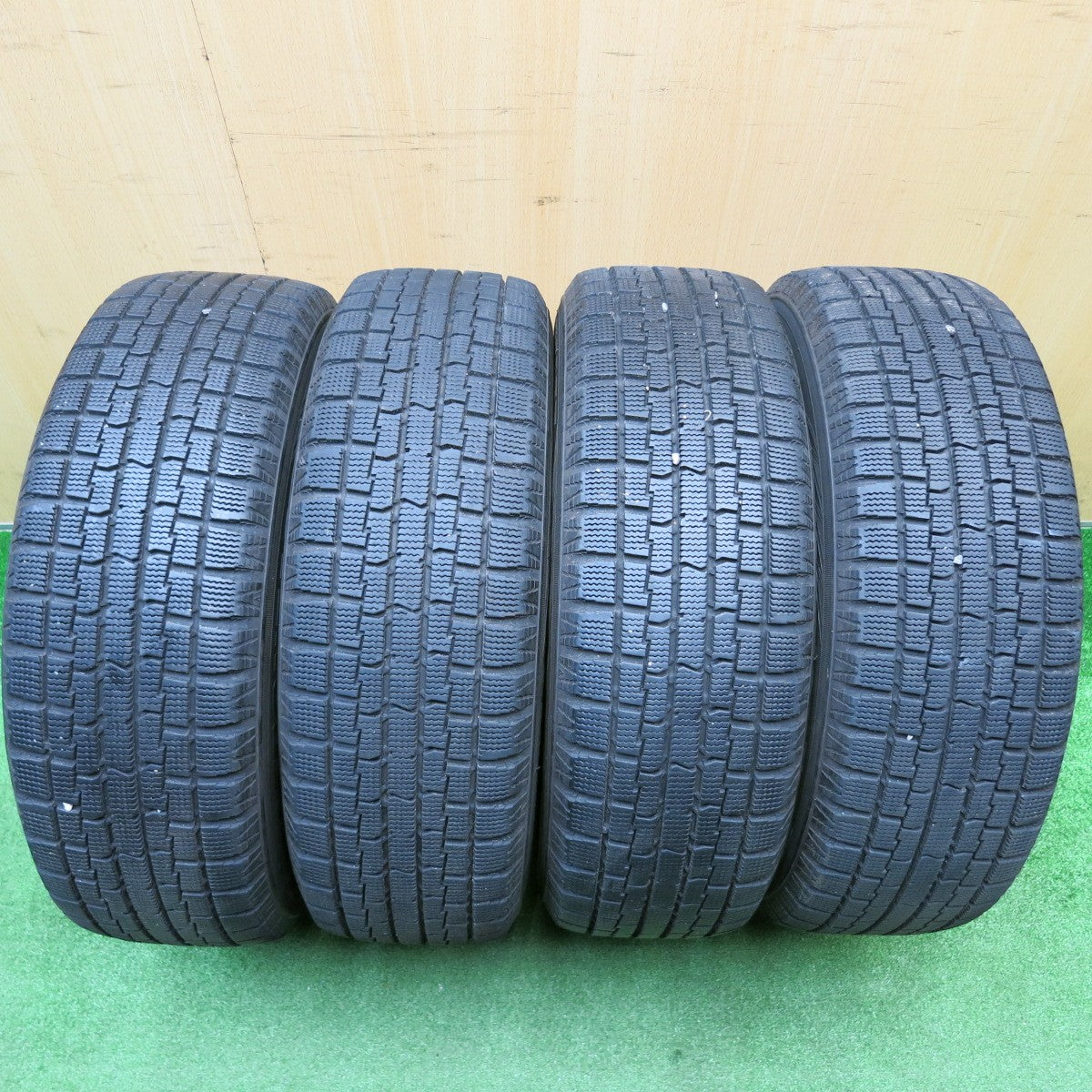 バリ溝!キレイ!9分★スタッドレス 185/65R15 アイスフロンテージ トーヨー SPORT ABELIA スポルト アベリア 15インチ PCD100/4H★5112509HAス