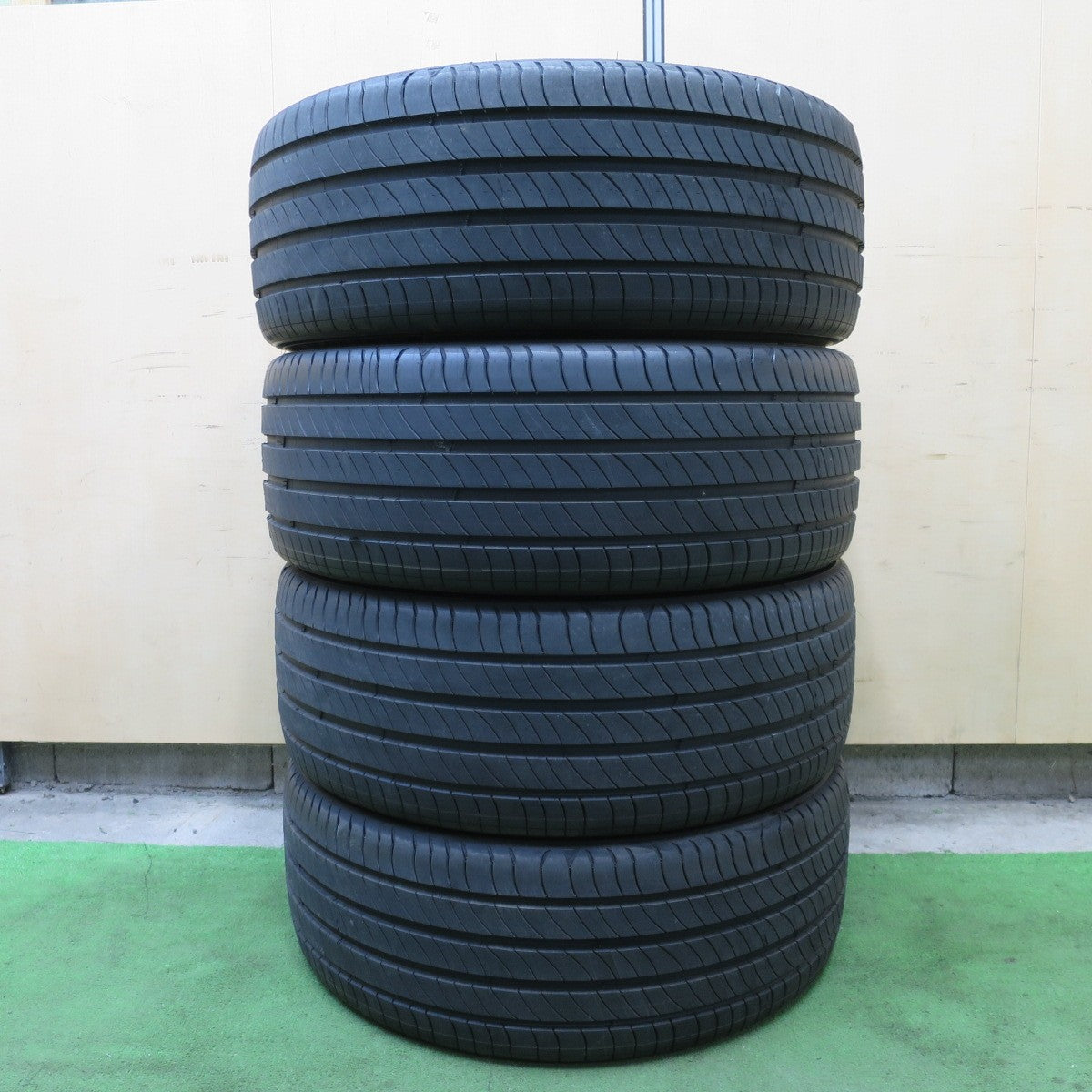 新車外し!25年★225/45R21 ミシュラン e・PRIMACY eプライマシー タイヤ 21インチ クラウン クロスオーバー 等★6031801NGノタ