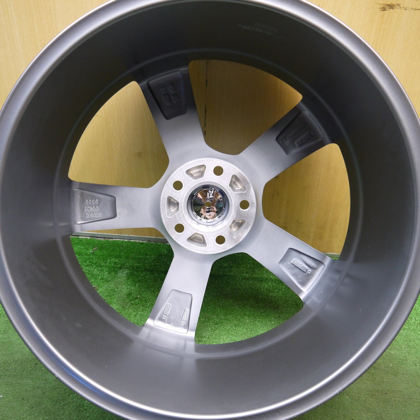 未使用!1本★PDW アウディ RS タイプ 30062090-32 社外 アルミ ホイール 20インチ 20×9.0J PCD112/5H★5082504Hホ