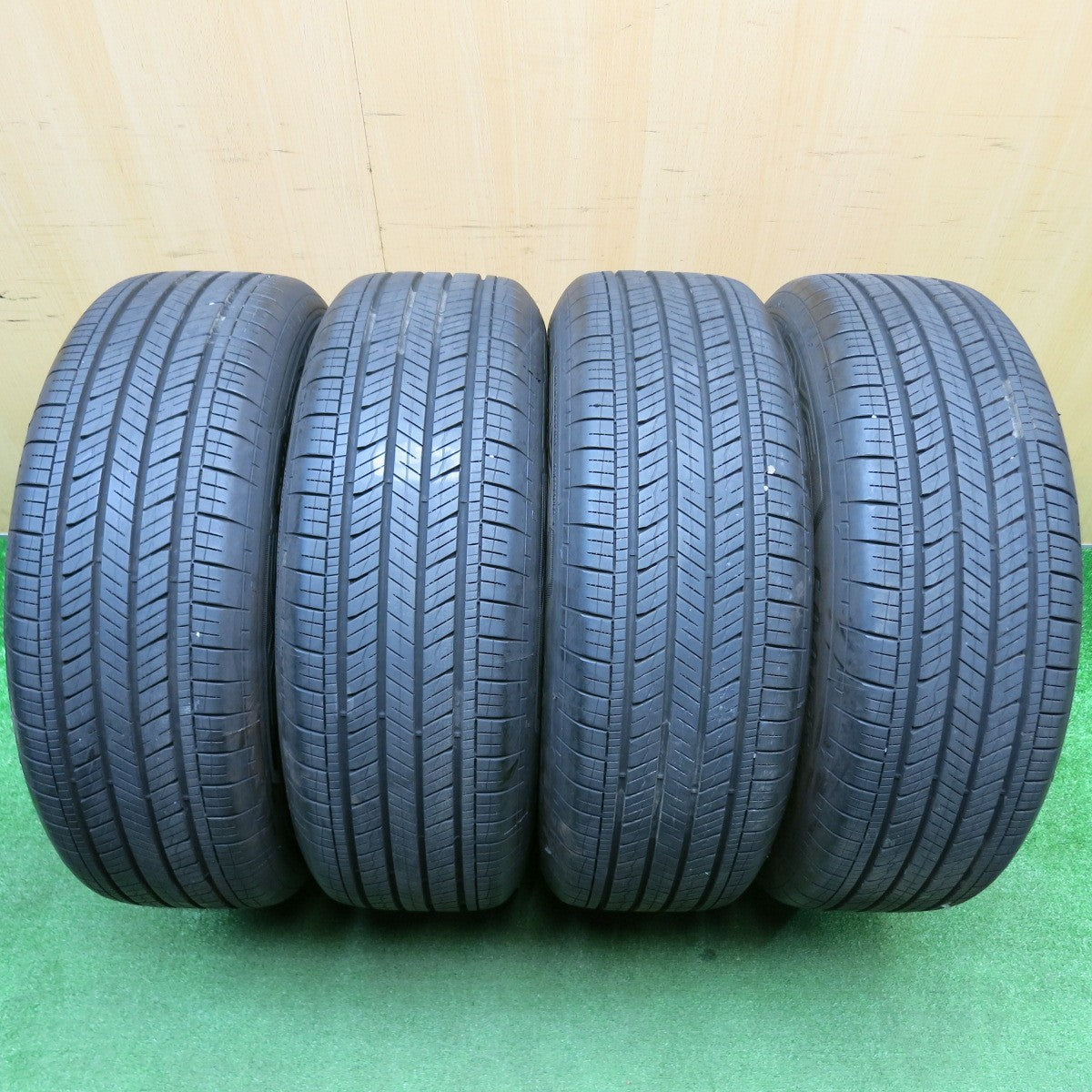 バリ溝!24年!キレイ!9.5分★トヨタ 60系 ハリアー 純正 225/65R17 グッドイヤー ASSURANCE MaxGuard SUV 17インチ PCD114.3/5H★5113021HAノ