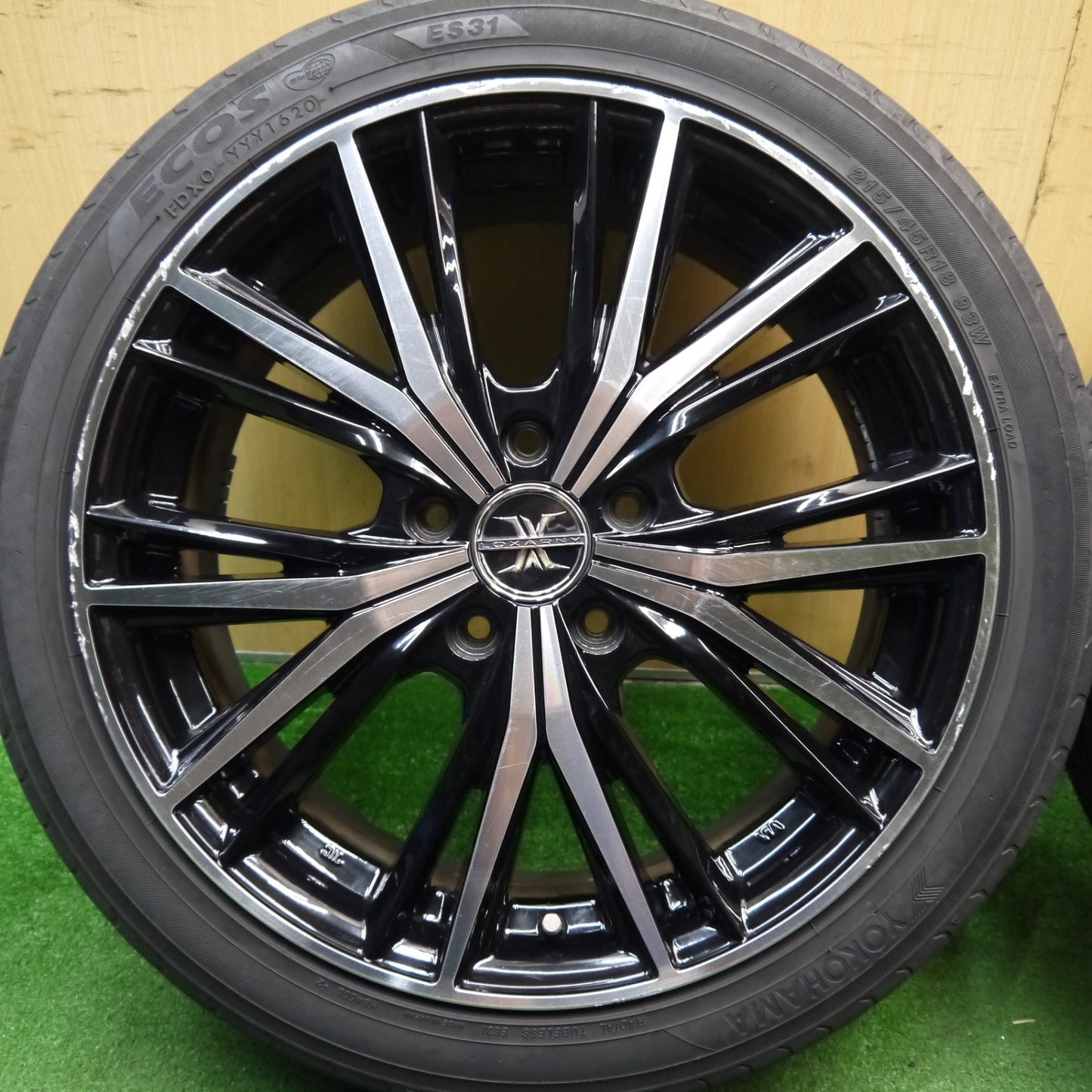 4本価格★LOXARNY MAGNUS 215/45R18 ヨコハマ エコス ES31 ロクサーニ マグナス 18インチ PCD114.3/5H★5042810Hノ