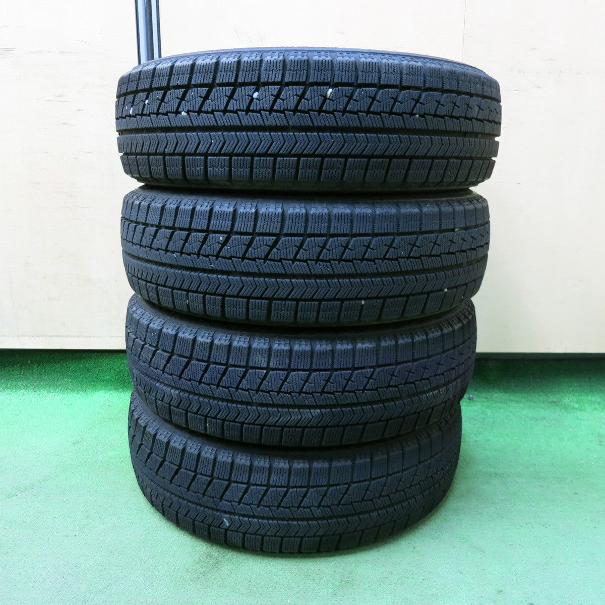 4本価格★スタッドレス 155/65R14 ブリヂストン ブリザック VRX SCHNEIDER ATECH シュナイダー 14インチ PCD100/4H★5050205SYス
