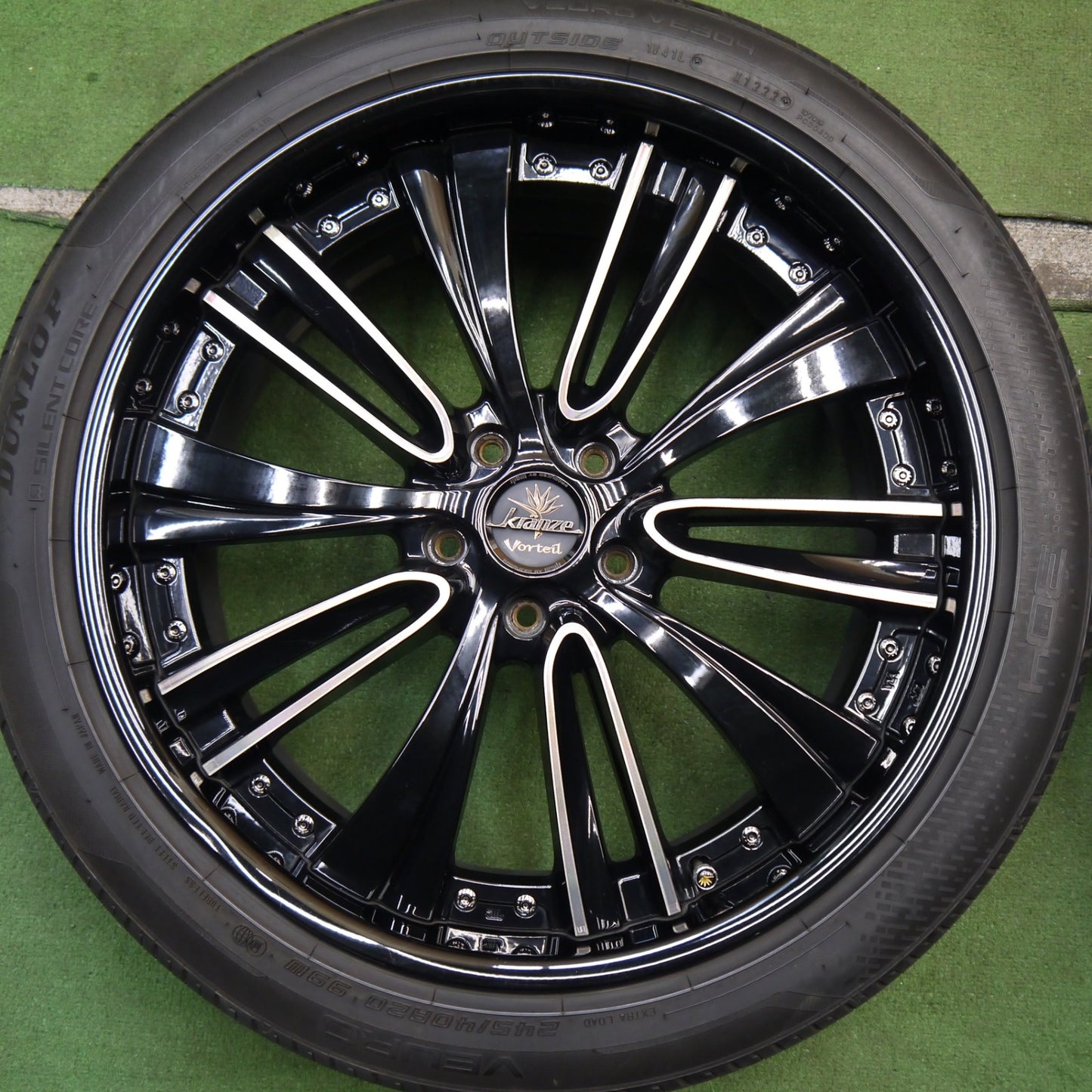 バリ溝!23年!キレイ!9.5分★Kranze Vorteil 245/40R20 ダンロップ VEURO VE304 クレンツェ ヴォルテイル 20インチ PCD114.3/5H★5070205Hノ