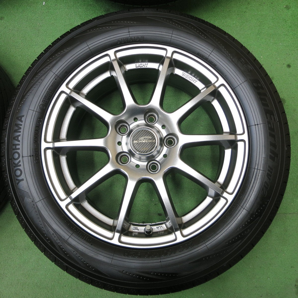 キレイ★205/60R16 ヨコハマ ブルーアース RV-02 SCHNEIDER ATECH シュナイダー 16インチ PCD114.3/5H★5041602ナノ
