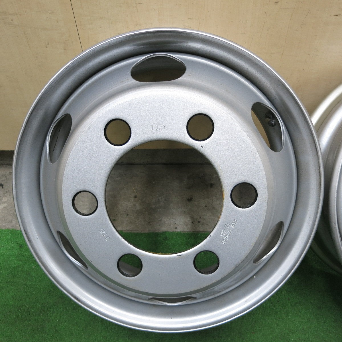 キレイ!6本★トラック TOPY スチール ホイール DM3N 17.5×6.00 127-9CS 17.5インチ トピー PCD222.25/6H★5101102ナホ