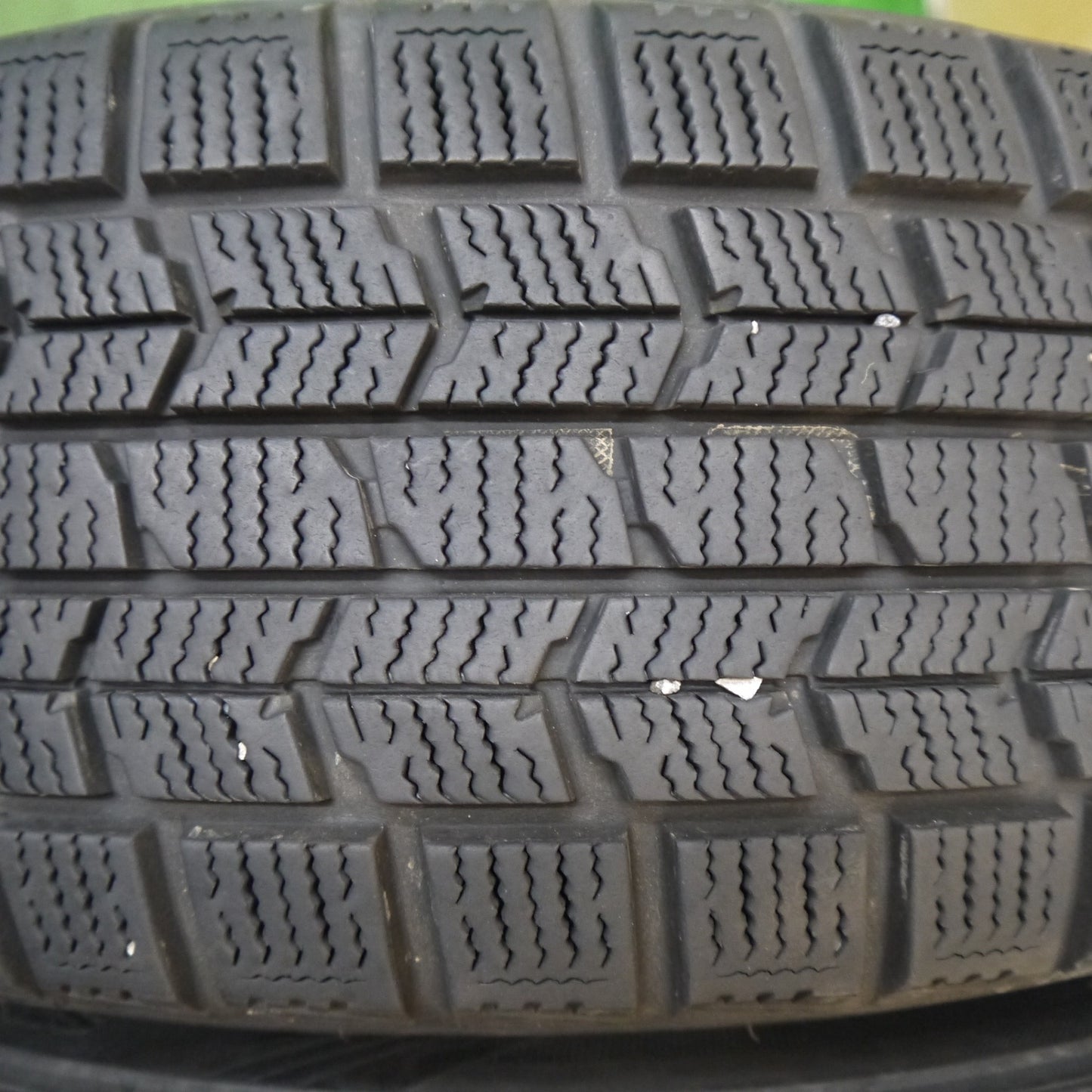バリ溝!9分★スタッドレス 205/60R16 ダンロップ DSX-2 VELVA ヴェルヴァ 16インチ PCD114.3/5H★5040910Hス