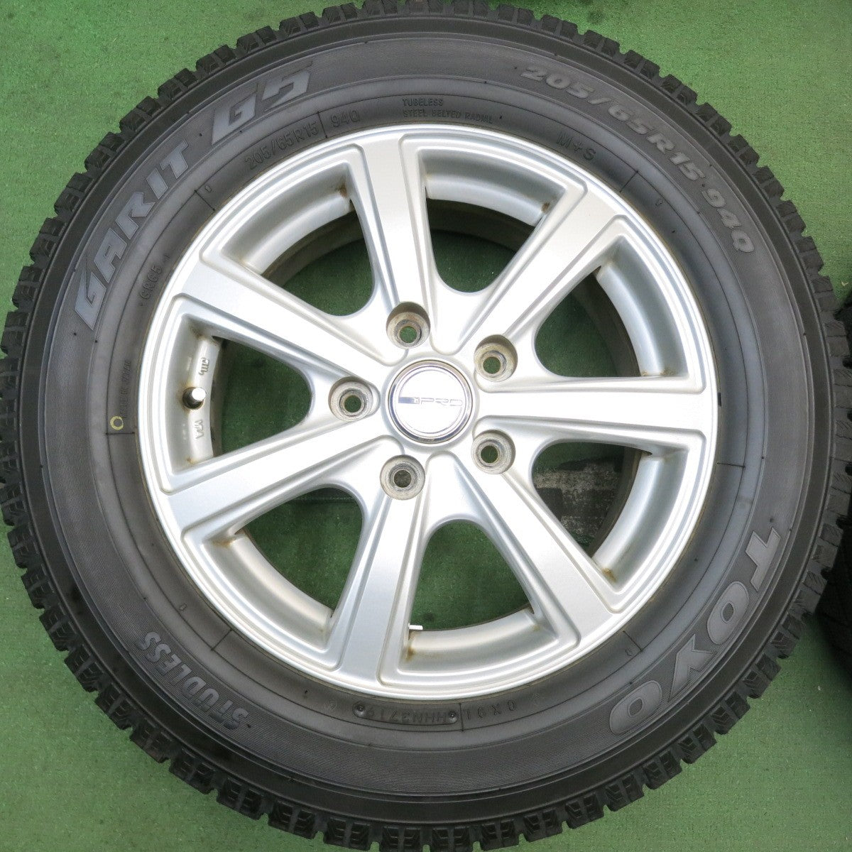 ほぼ未使用★スタッドレス 205/65R15 トーヨー ガリット G5 PRD 社外 アルミ 15インチ PCD114.3/5H★5090410HAス