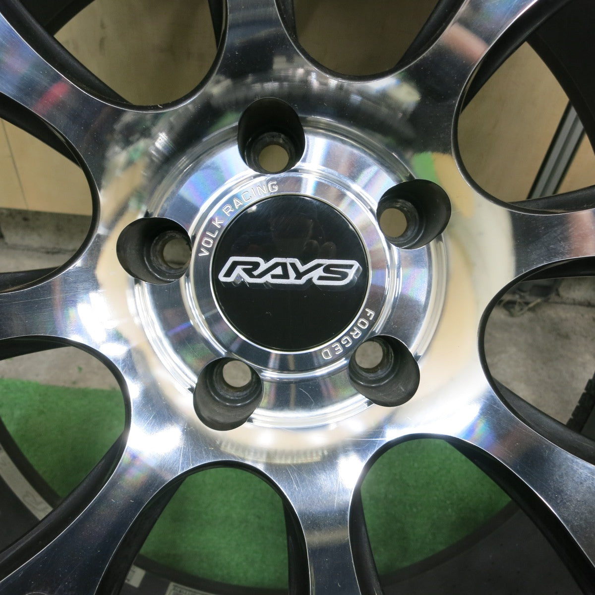 バリ溝!22年!キレイ!9.5分★RAYS VR G16 VOLK RACING 245/45R20 スタッドレス ブリヂストン ブリザック DM-V3 レイズ 20インチ PCD114.3/5H★5043002ナス